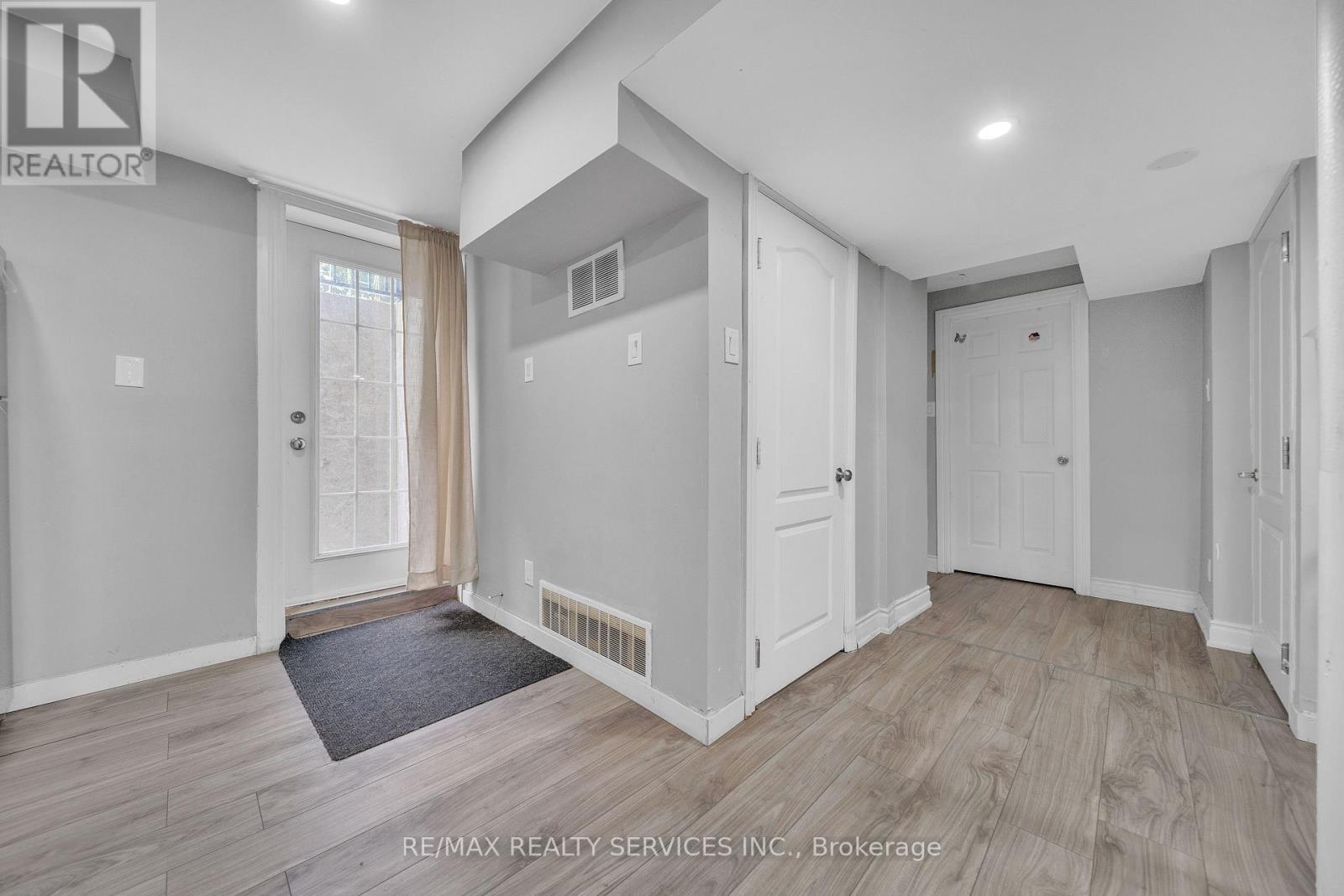 305 Faith Drive, Orangeville, Ontario  L9W 4P8 - Photo 34 - W12215812