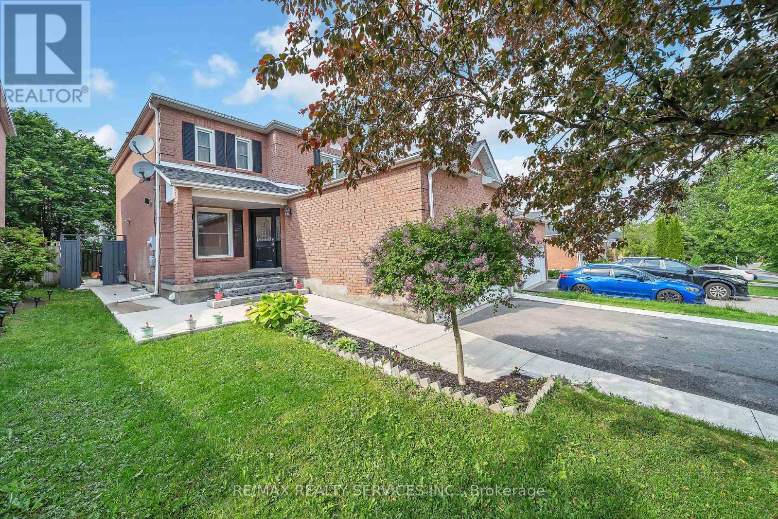 305 Faith Drive, Orangeville, Ontario  L9W 4P8 - Photo 4 - W12215812