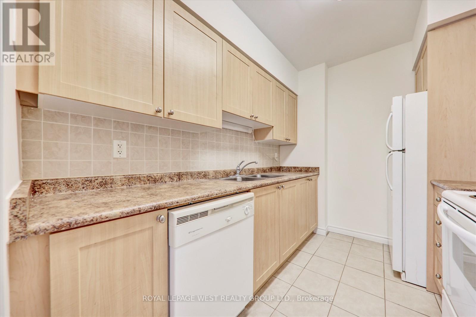 515 - 2088 Lawrence Avenue W, Toronto (Weston), Ontario  M9N 3Z9 - Photo 15 - W12215814