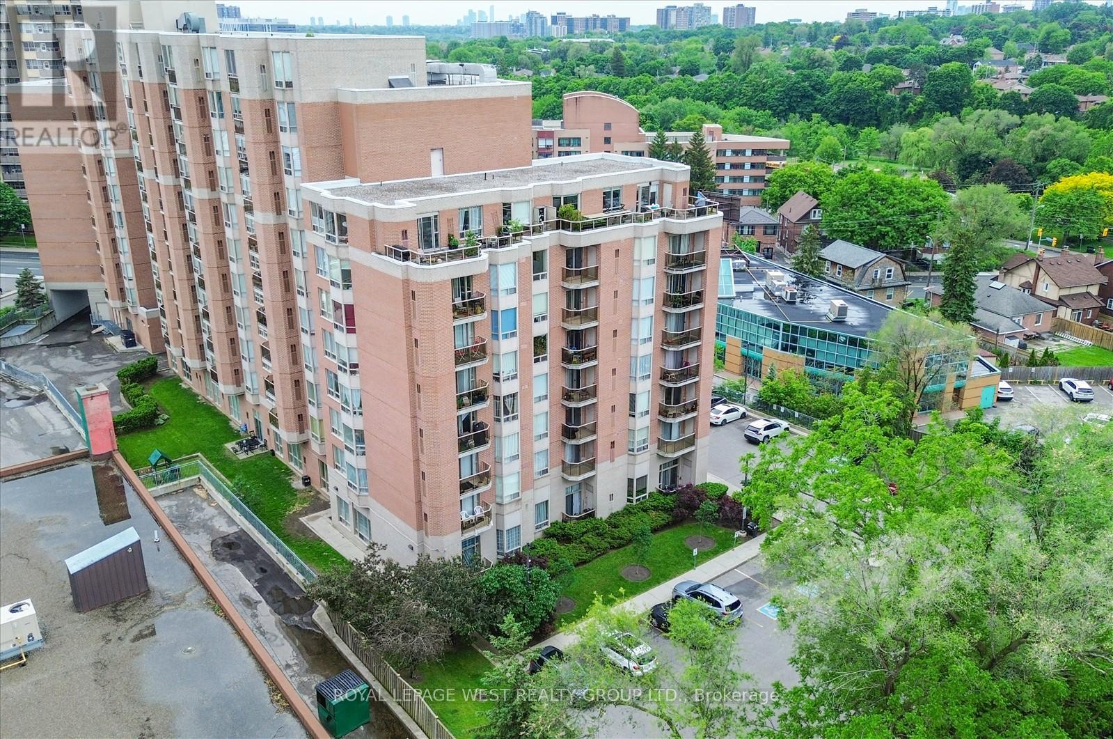 515 - 2088 Lawrence Avenue W, Toronto (Weston), Ontario  M9N 3Z9 - Photo 31 - W12215814