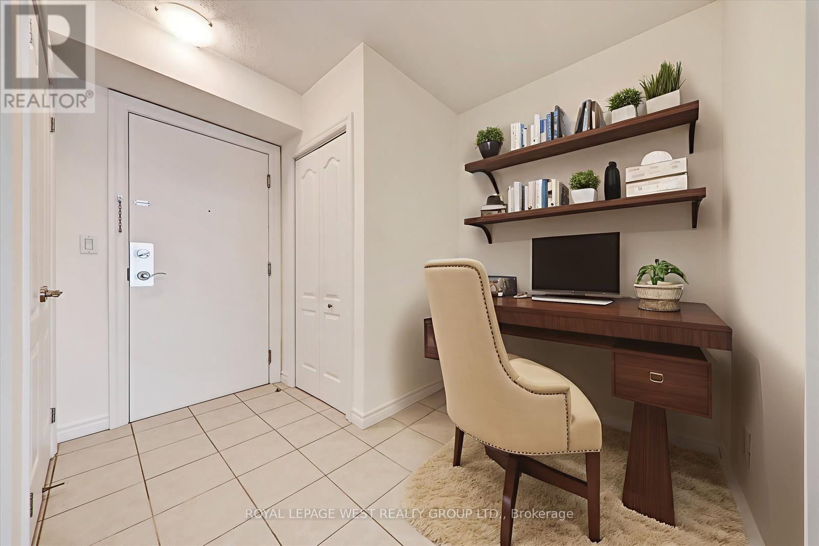 515 - 2088 Lawrence Avenue W, Toronto (Weston), Ontario  M9N 3Z9 - Photo 8 - W12215814