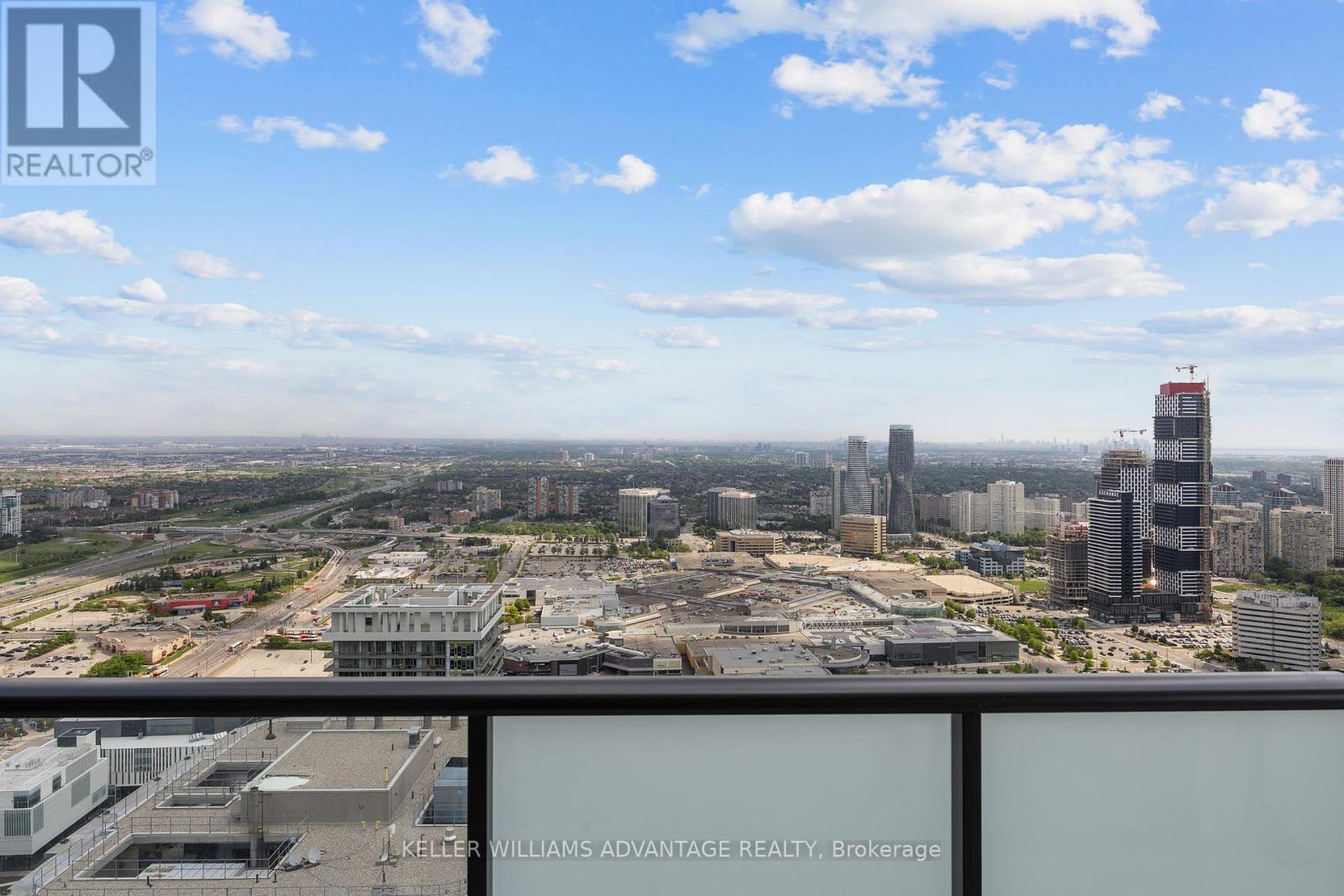 4703 - 430 Square One Drive, Mississauga, Ontario  L5B 0L6 - Photo 24 - W12215822