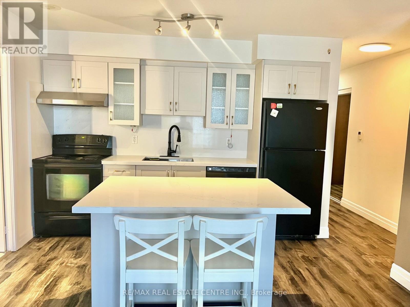 1245 - 35 Viking Lane, Toronto, Ontario  M9B 0A2 - Photo 11 - W12215837