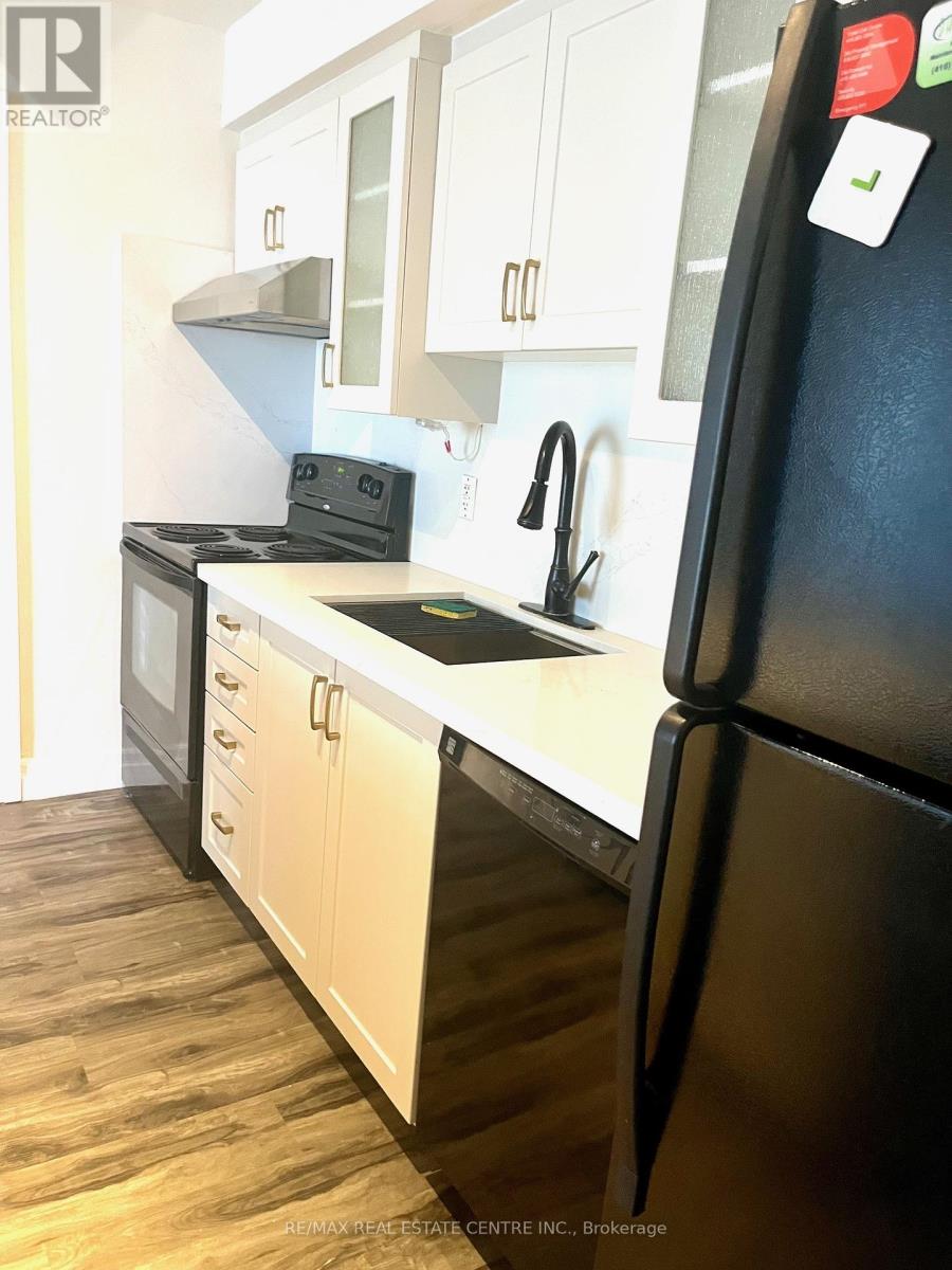 1245 - 35 Viking Lane, Toronto, Ontario  M9B 0A2 - Photo 12 - W12215837