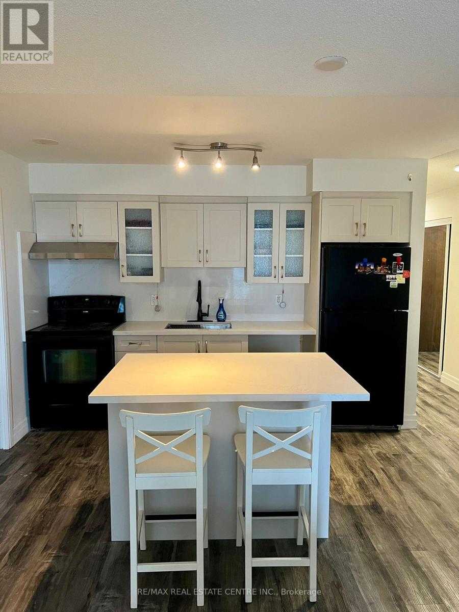 1245 - 35 Viking Lane, Toronto, Ontario  M9B 0A2 - Photo 15 - W12215837