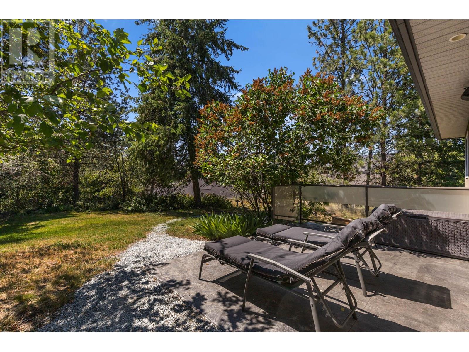 248 Magic Drive, Kelowna, British Columbia  V1V 1N2 - Photo 29 - 10351627