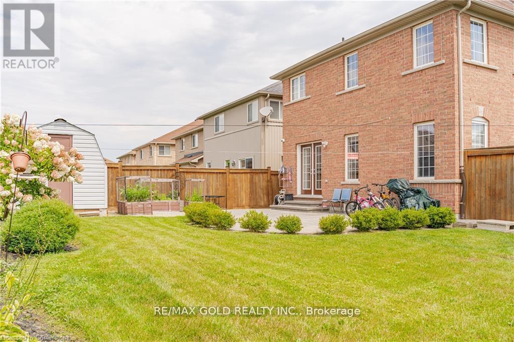 217 Thomas Avenue, Brantford, Ontario  N3S 0E2 - Photo 37 - X12215676