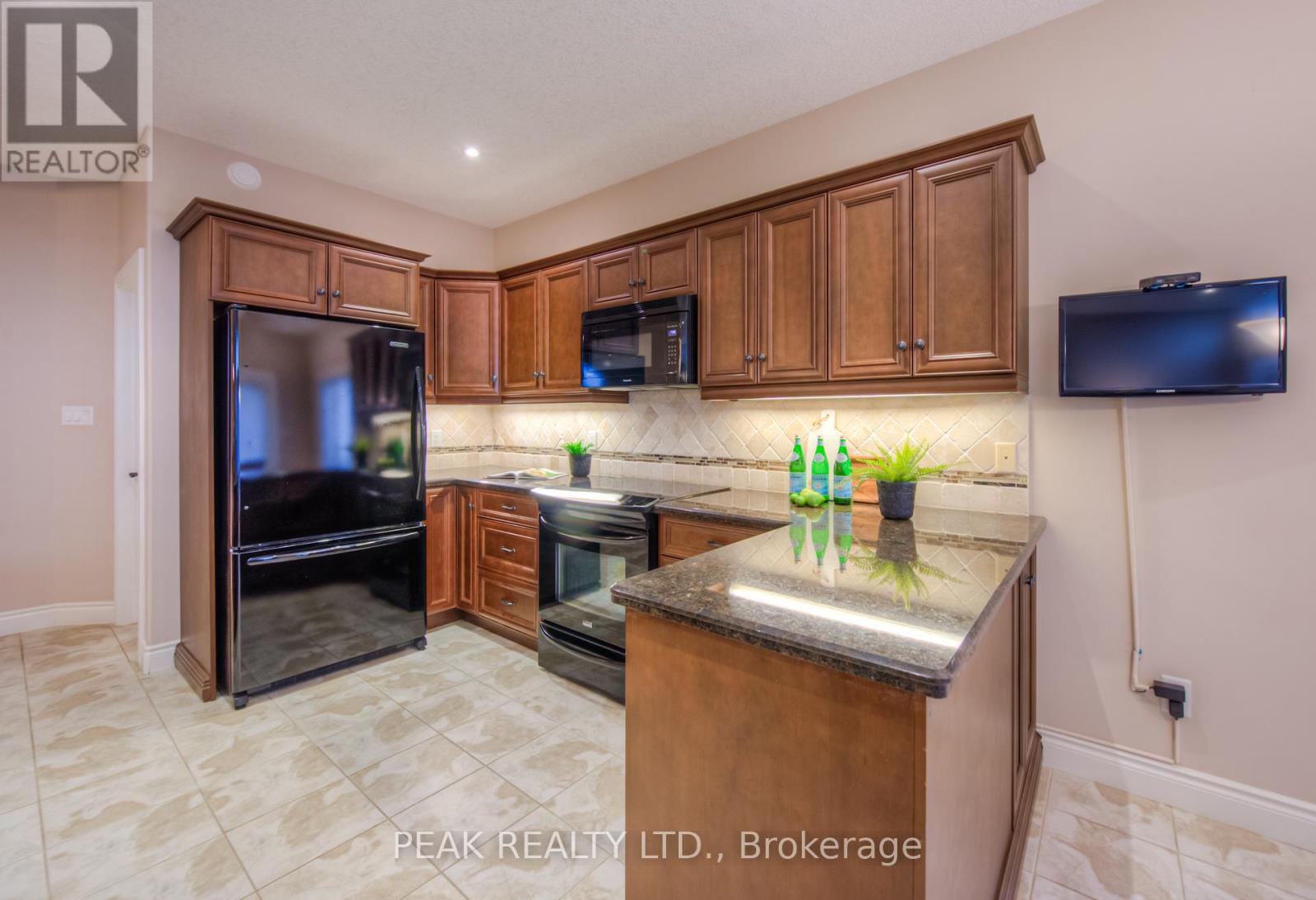 56 Bonaventure Drive, Wilmot, Ontario  N3A 4P9 - Photo 18 - X12215687