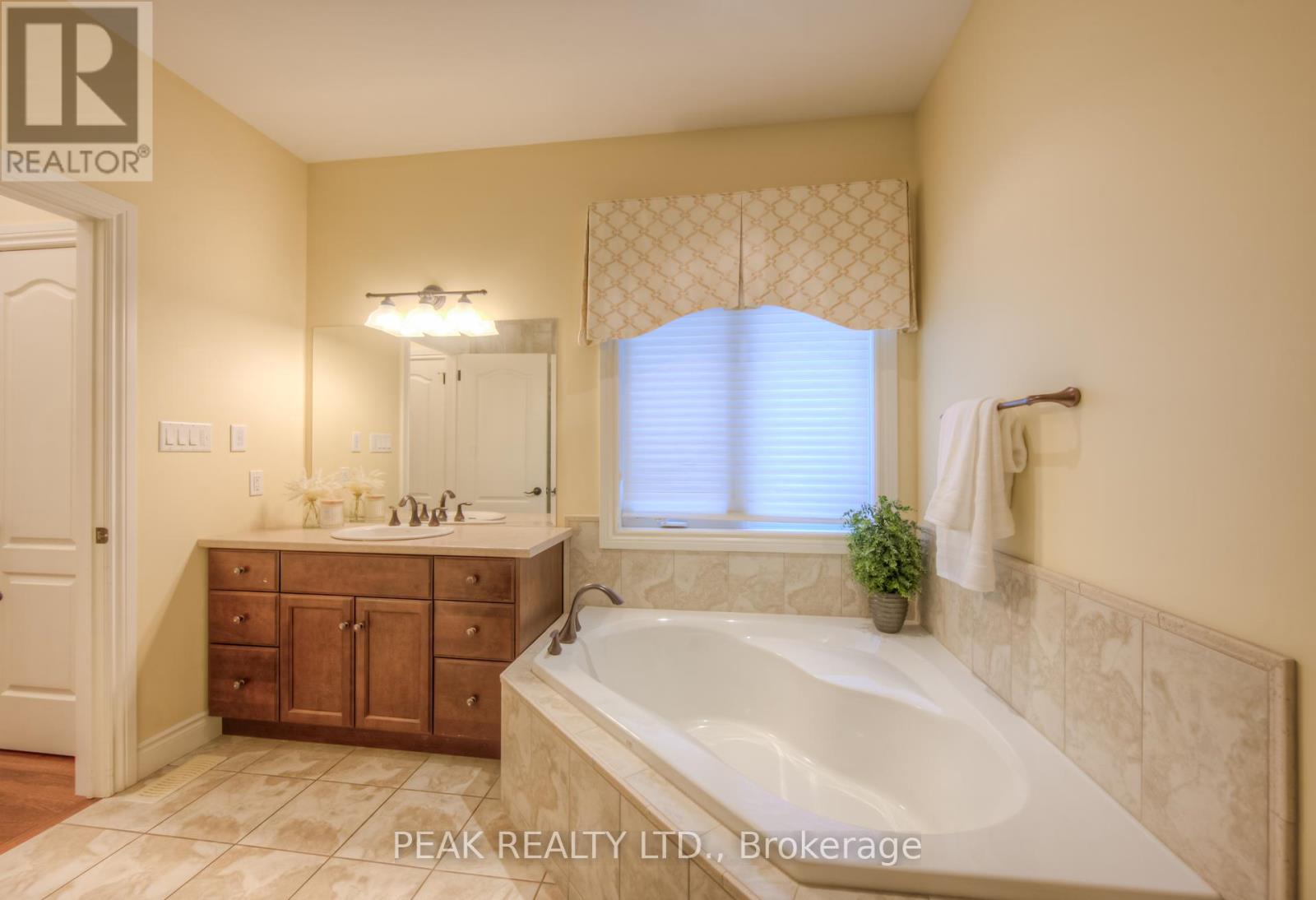56 Bonaventure Drive, Wilmot, Ontario  N3A 4P9 - Photo 25 - X12215687