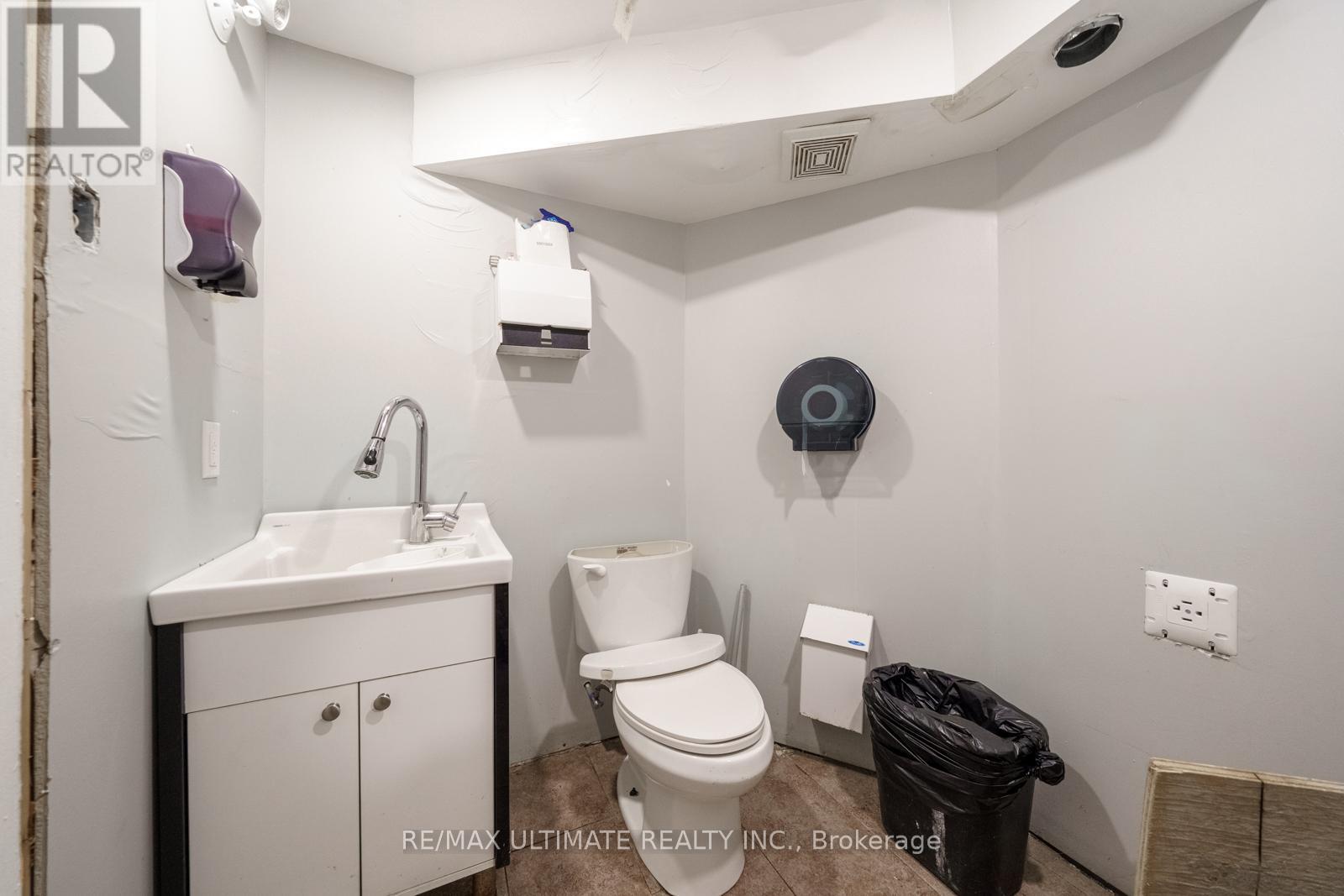 21 Augusta Street, Hamilton, Ontario  L8N 1P6 - Photo 44 - X12215723