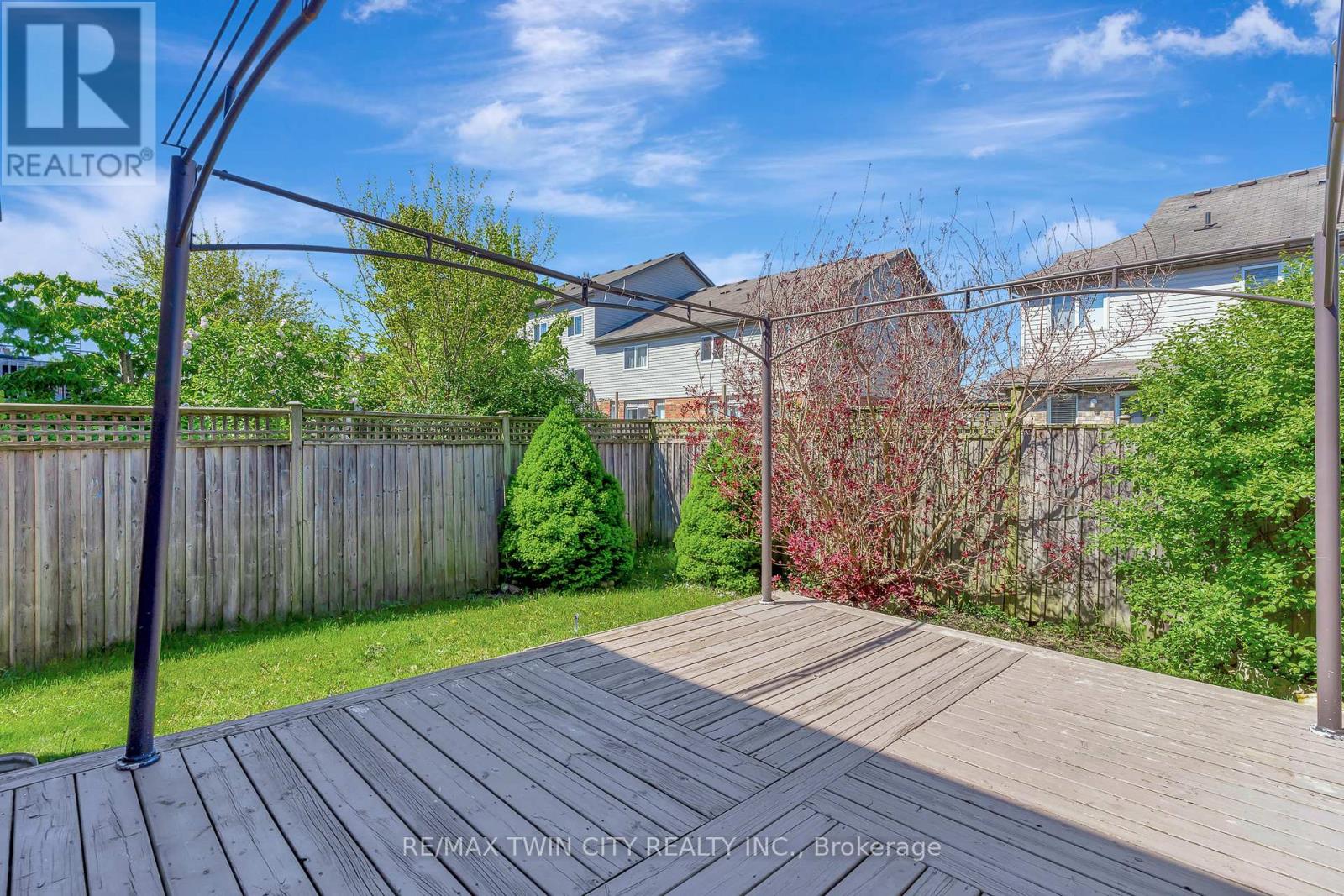 51 Madeleine Street, Kitchener, Ontario  N2R 1V4 - Photo 40 - X12215791