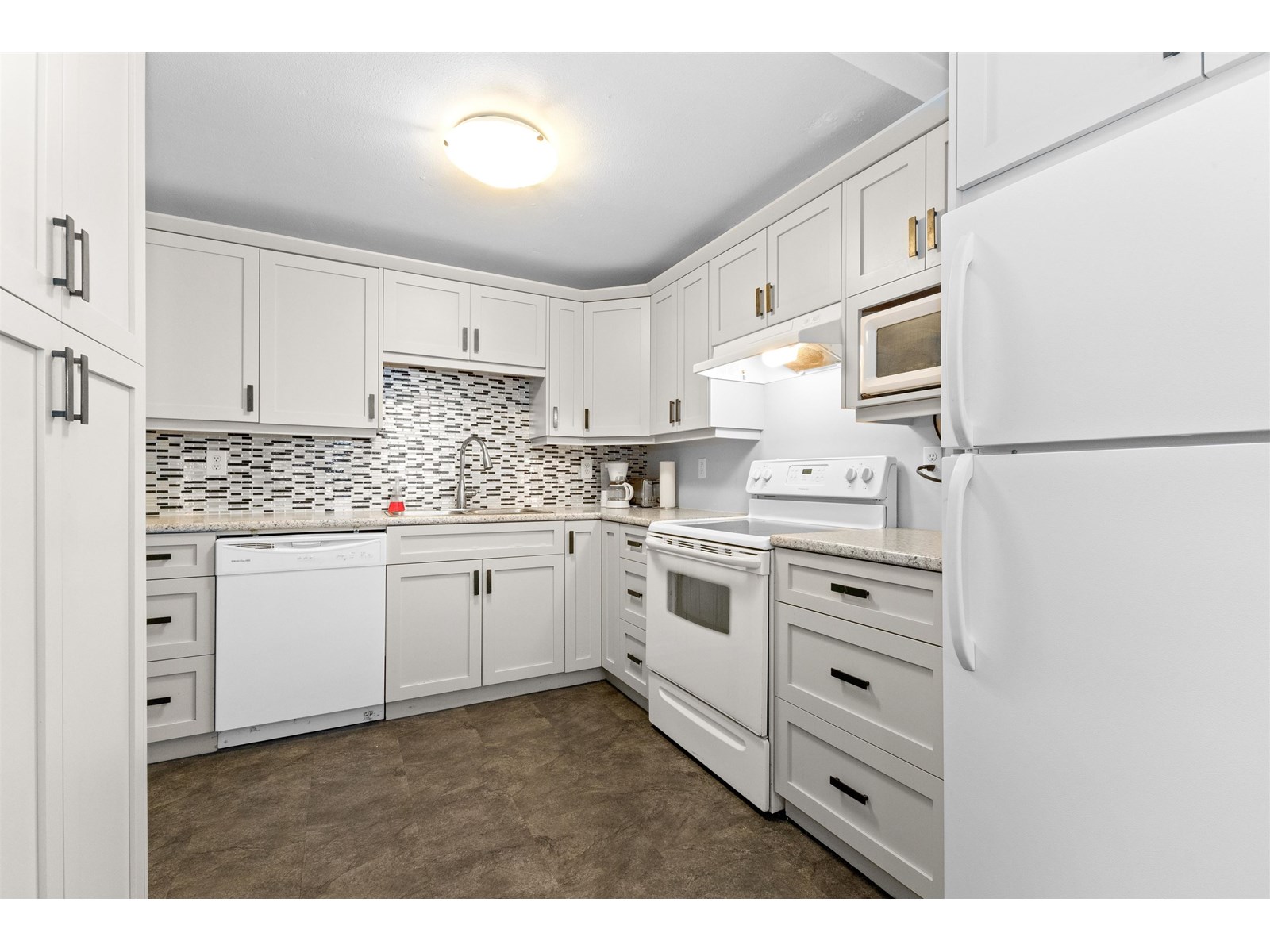 28 5536 Vedder Road, Vedder Crossing, Chilliwack, British Columbia  V2R 3X5 - Photo 6 - R3014518