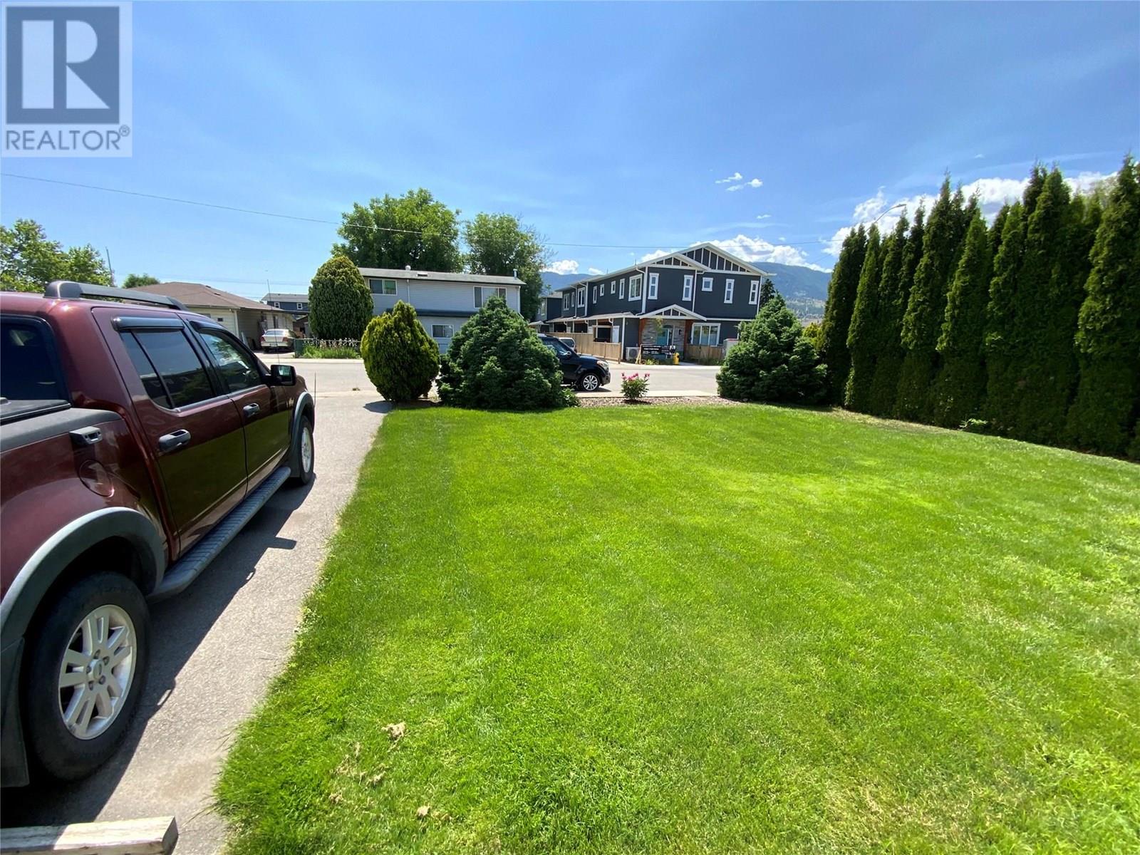 449 Conklin Avenue, Penticton, British Columbia  V2A 2T3 - Photo 4 - 10351937