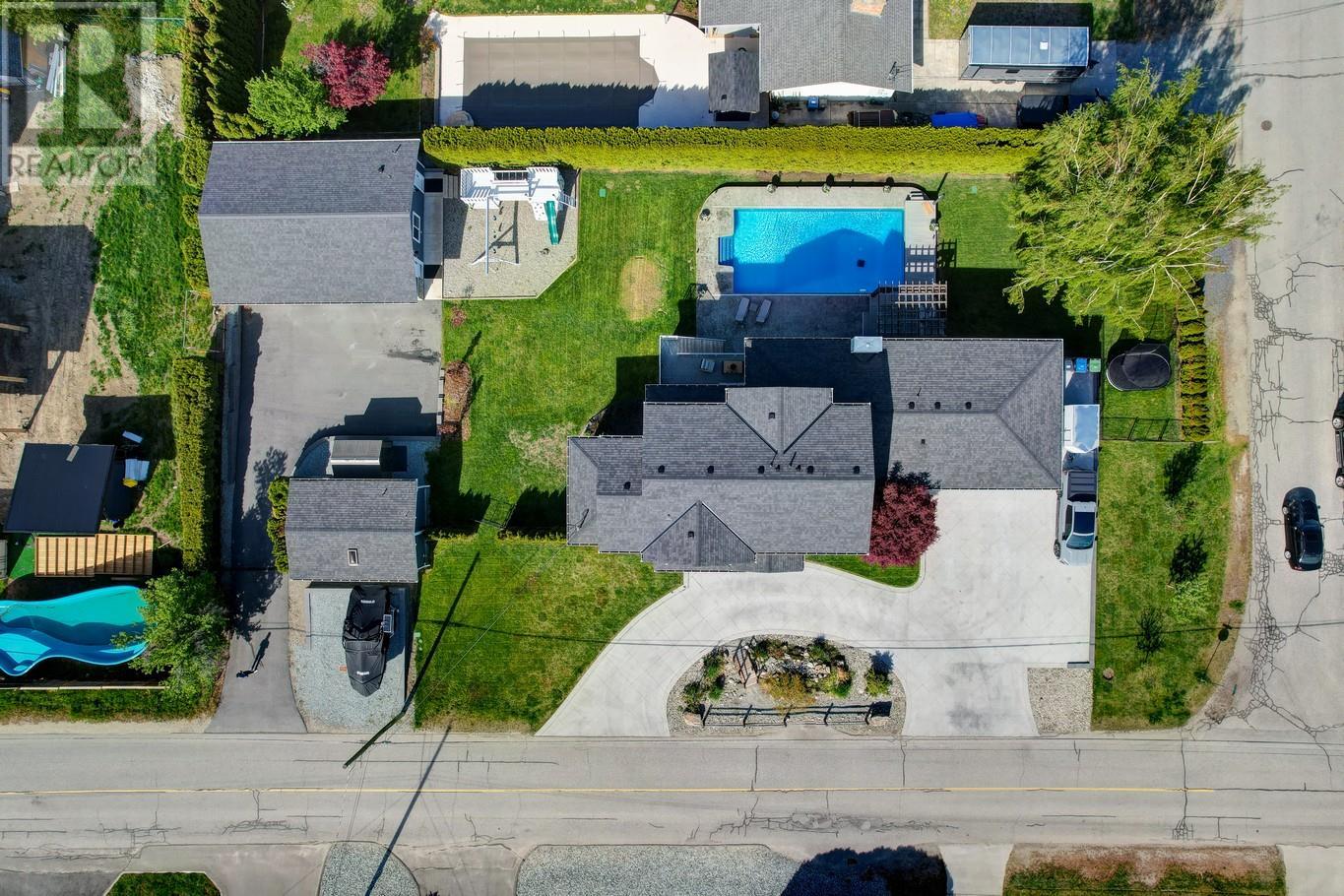 3010 Thacker Drive, West Kelowna, British Columbia  V1Z 1X4 - Photo 7 - 10351973