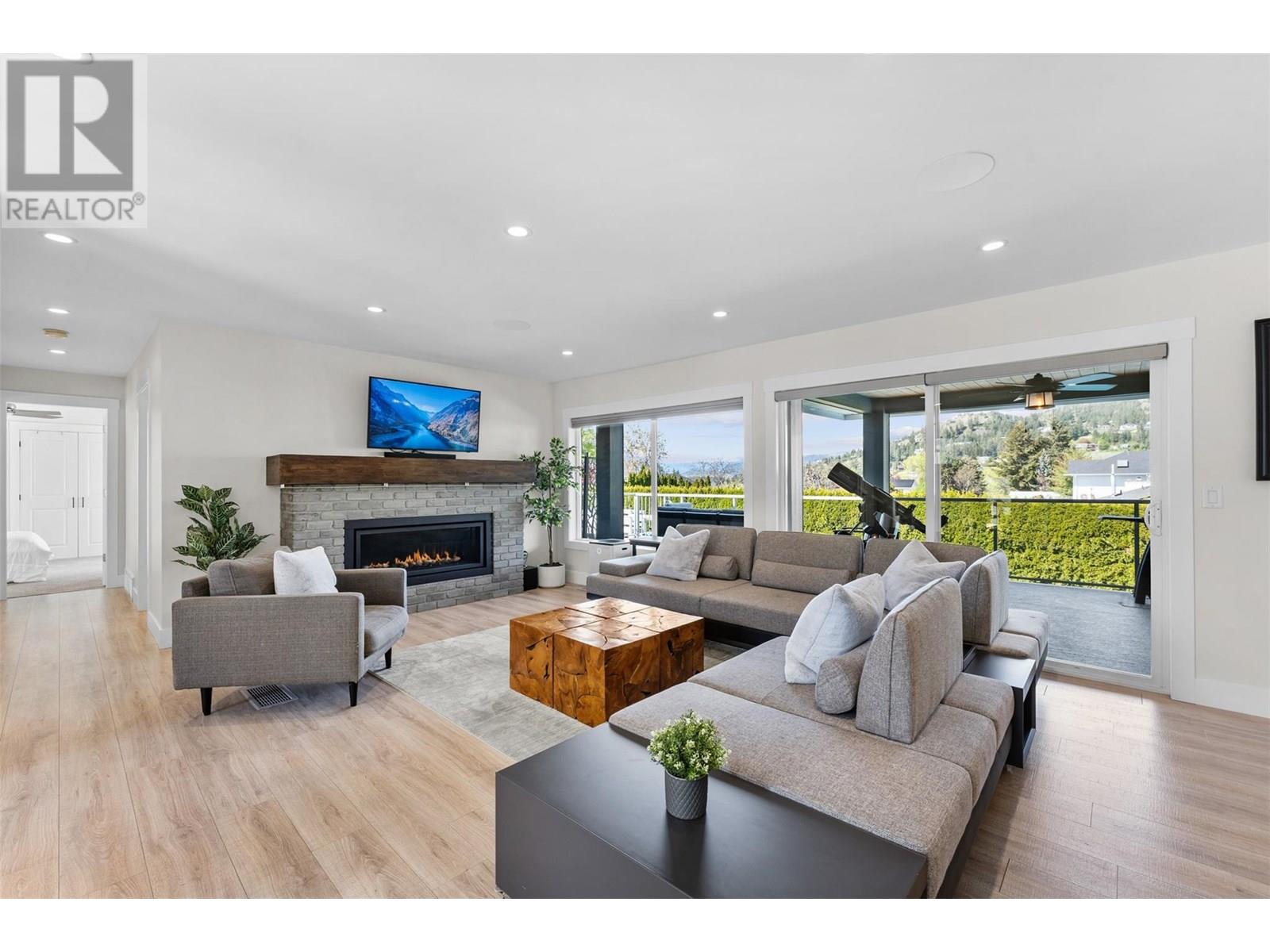 3010 Thacker Drive, West Kelowna, British Columbia  V1Z 1X4 - Photo 12 - 10351973