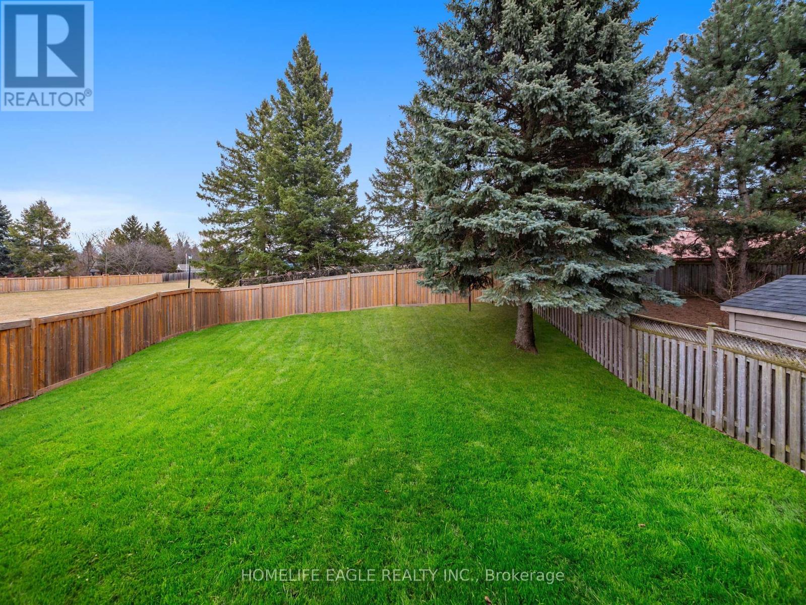 250 Alex Doner Drive, Newmarket (Glenway Estates), Ontario  L3X 1A8 - Photo 33 - N12215462
