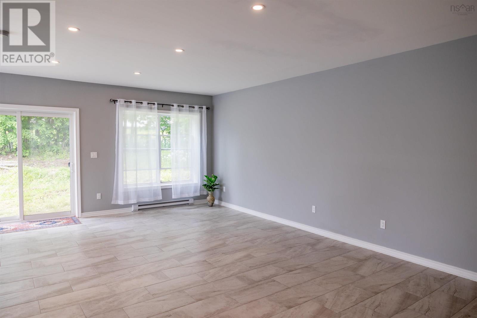 134 High Street, Pictou, Nova Scotia  B0K 1H0 - Photo 11 - 202514160
