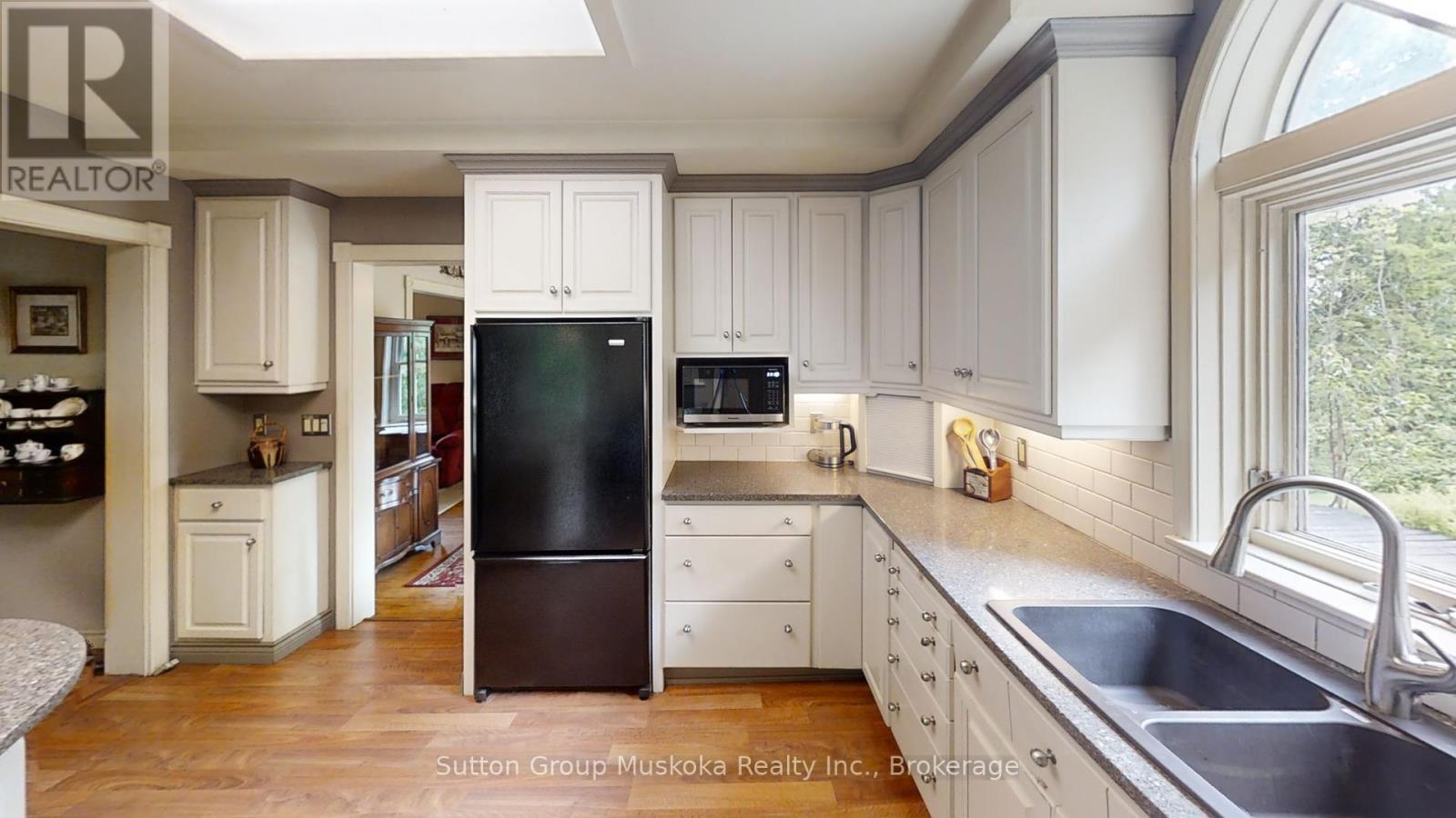 2360 60 Highway, Lake Of Bays (Franklin), Ontario  P1H 2E5 - Photo 5 - X12215869