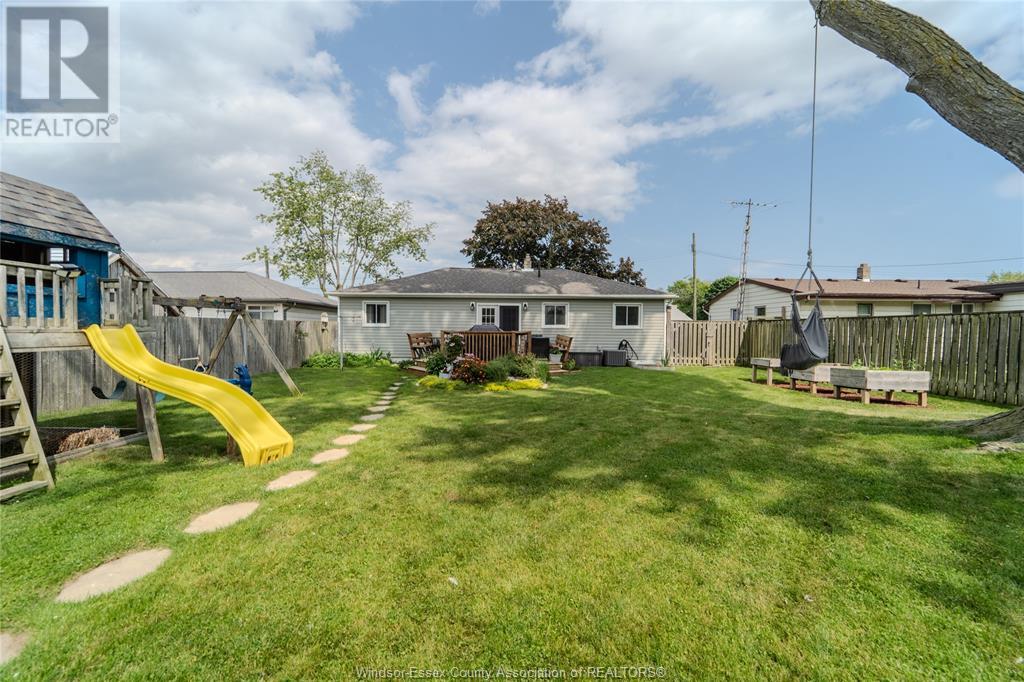 15 James, Leamington, Ontario  N8H 2T6 - Photo 21 - 25014906