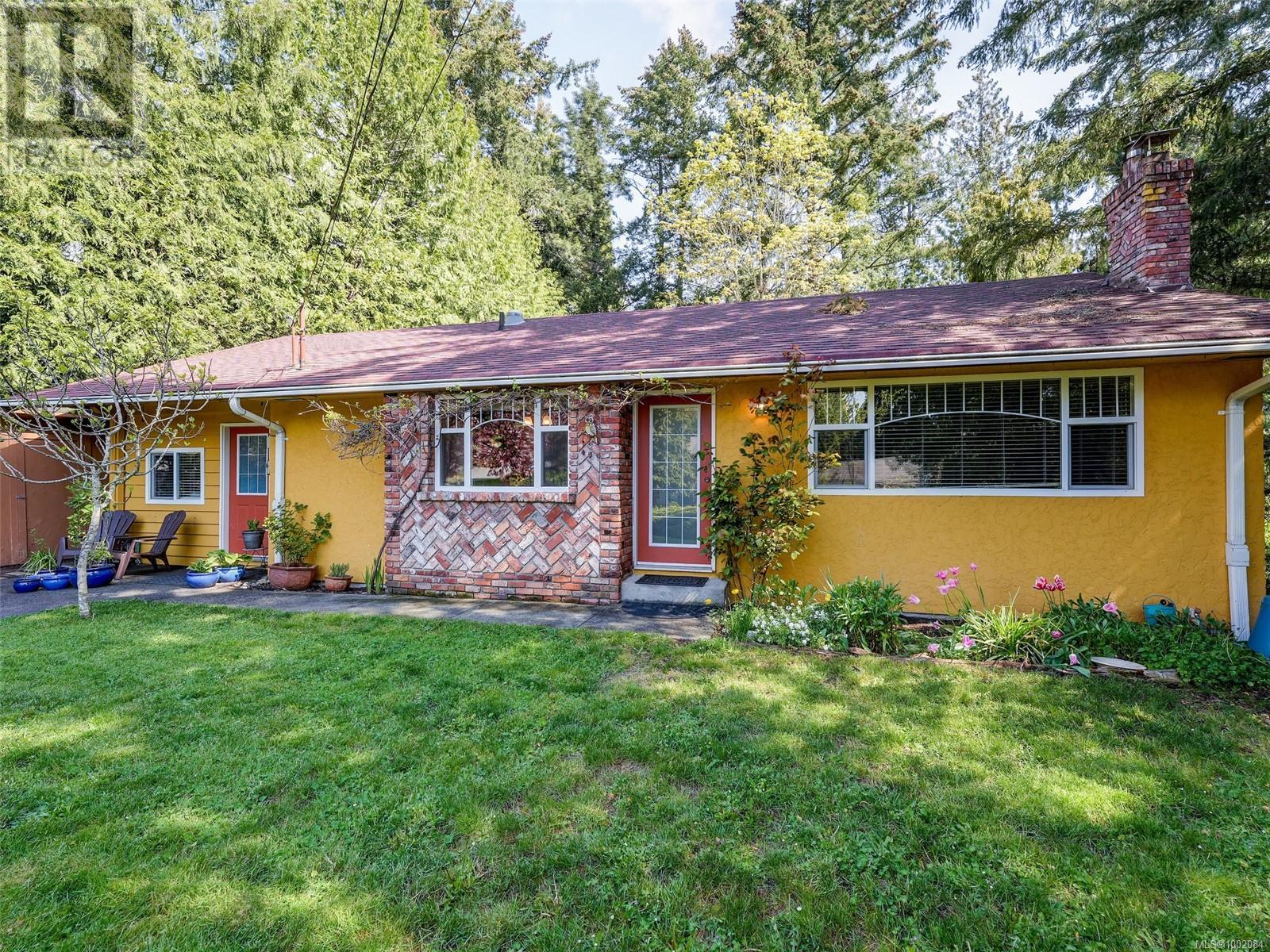 Property at 111 Marler Dr image 2