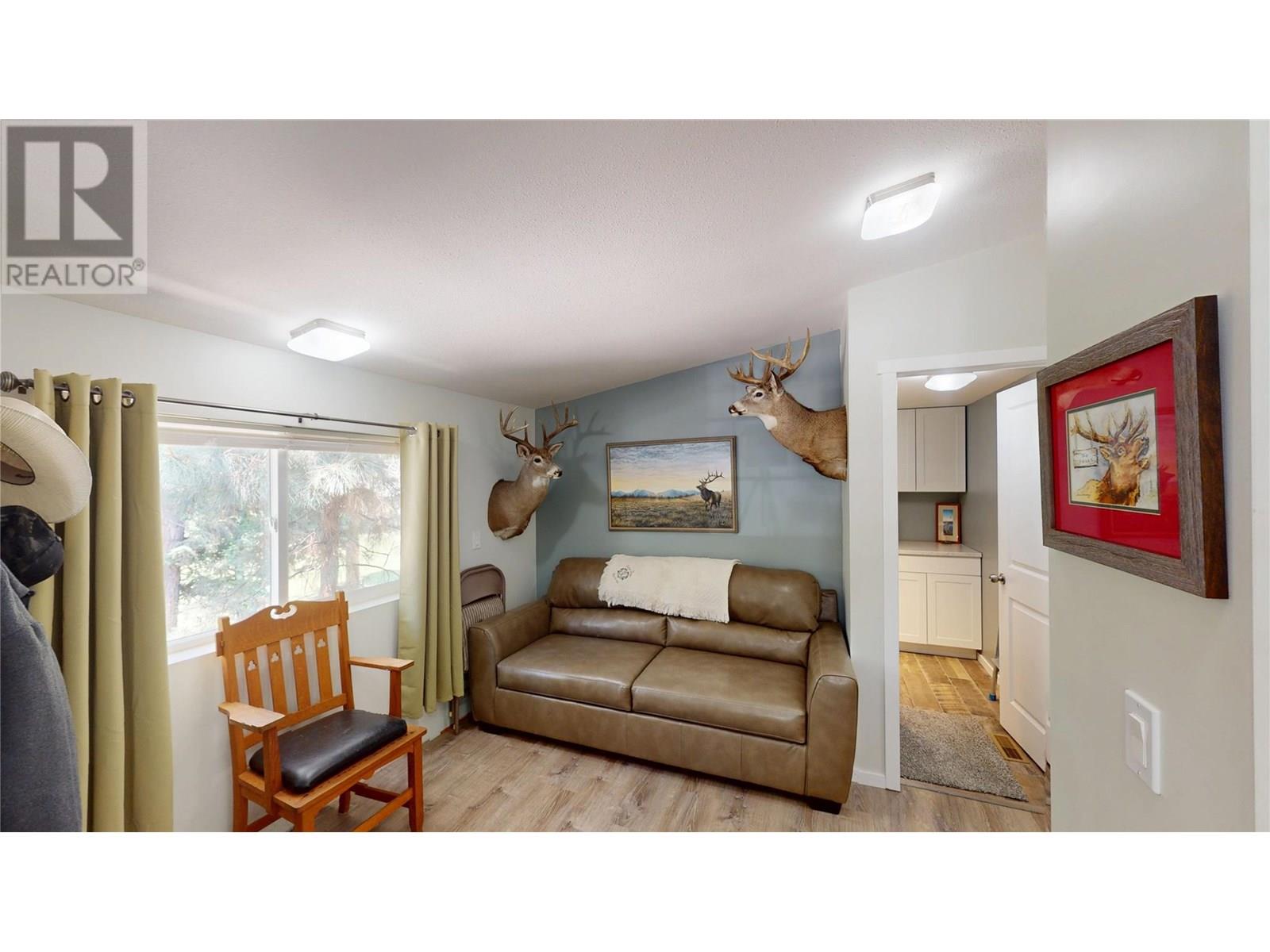 3320 Theatre Road N Unit# 5, Cranbrook, British Columbia  V1C 7B8 - Photo 10 - 10347731