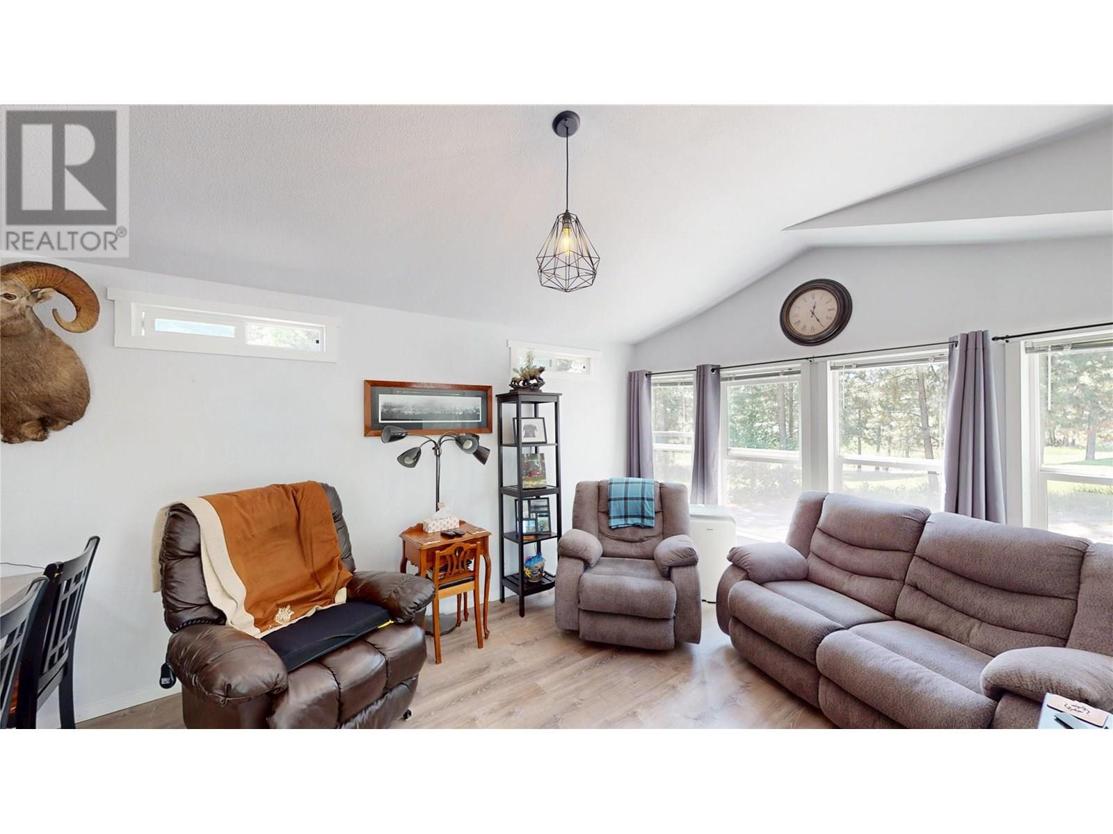 3320 Theatre Road N Unit# 5, Cranbrook, British Columbia  V1C 7B8 - Photo 12 - 10347731