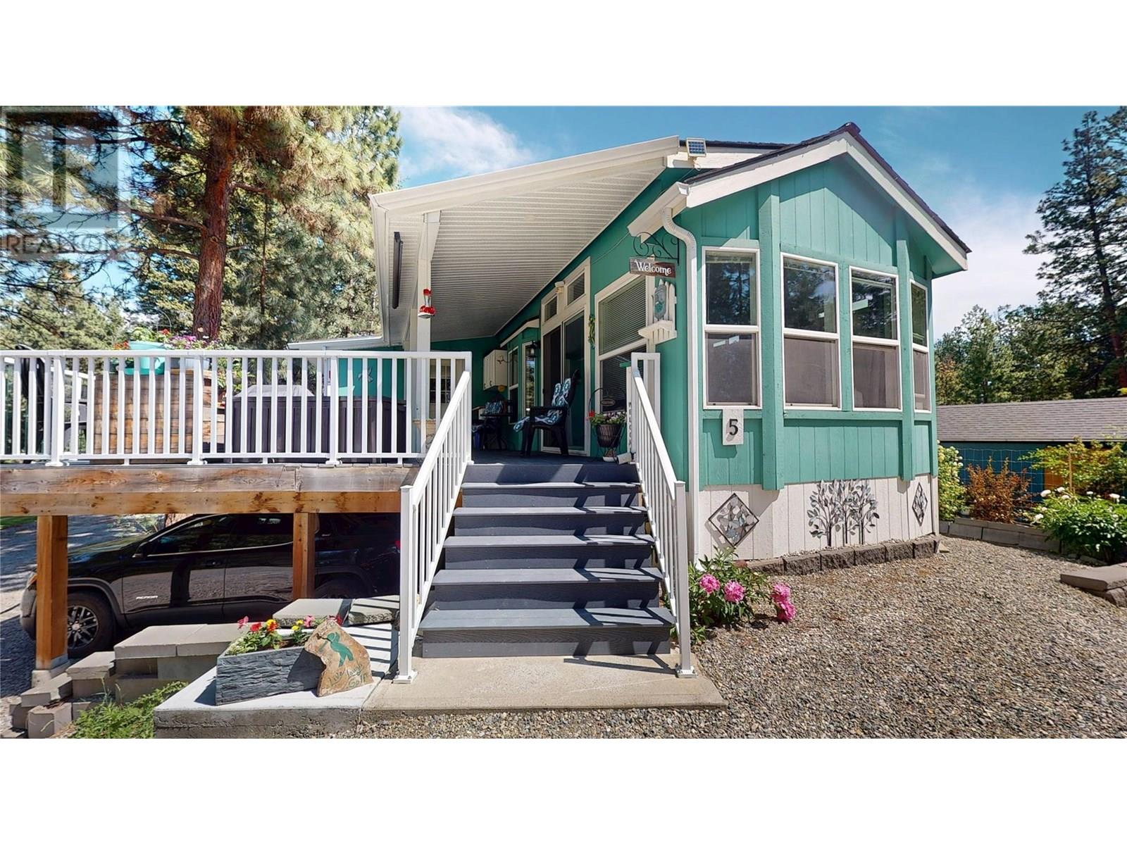 3320 Theatre Road N Unit# 5, Cranbrook, British Columbia  V1C 7B8 - Photo 5 - 10347731