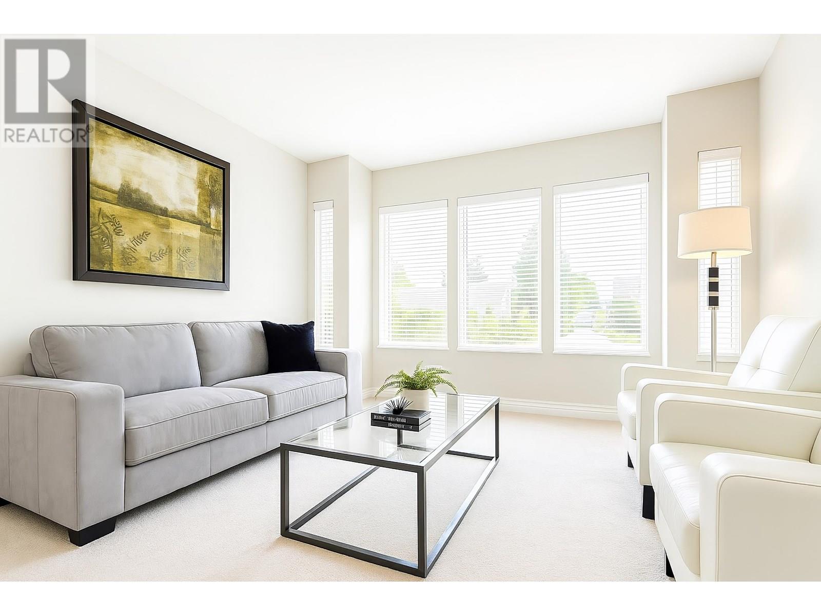 310 Mundy Street, Coquitlam, British Columbia  V3K 5M4 - Photo 3 - R3014461