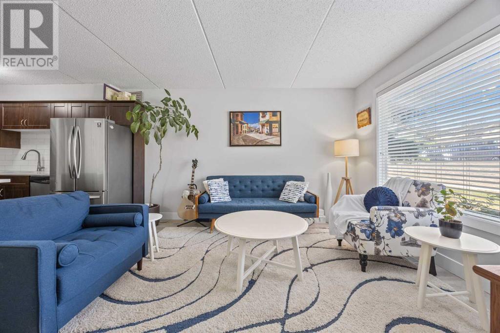 Property at 1008, 2200 Woodview Drive SW image 5