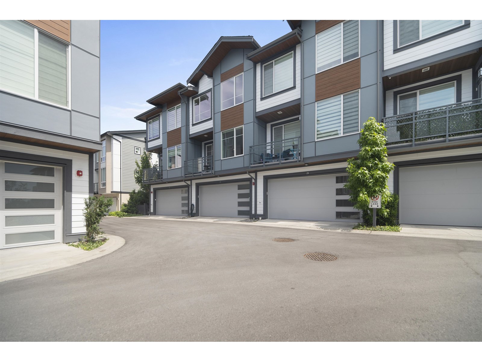 20 20763 76 Avenue, Langley, British Columbia  V2Y 3N8 - Photo 2 - R3013123