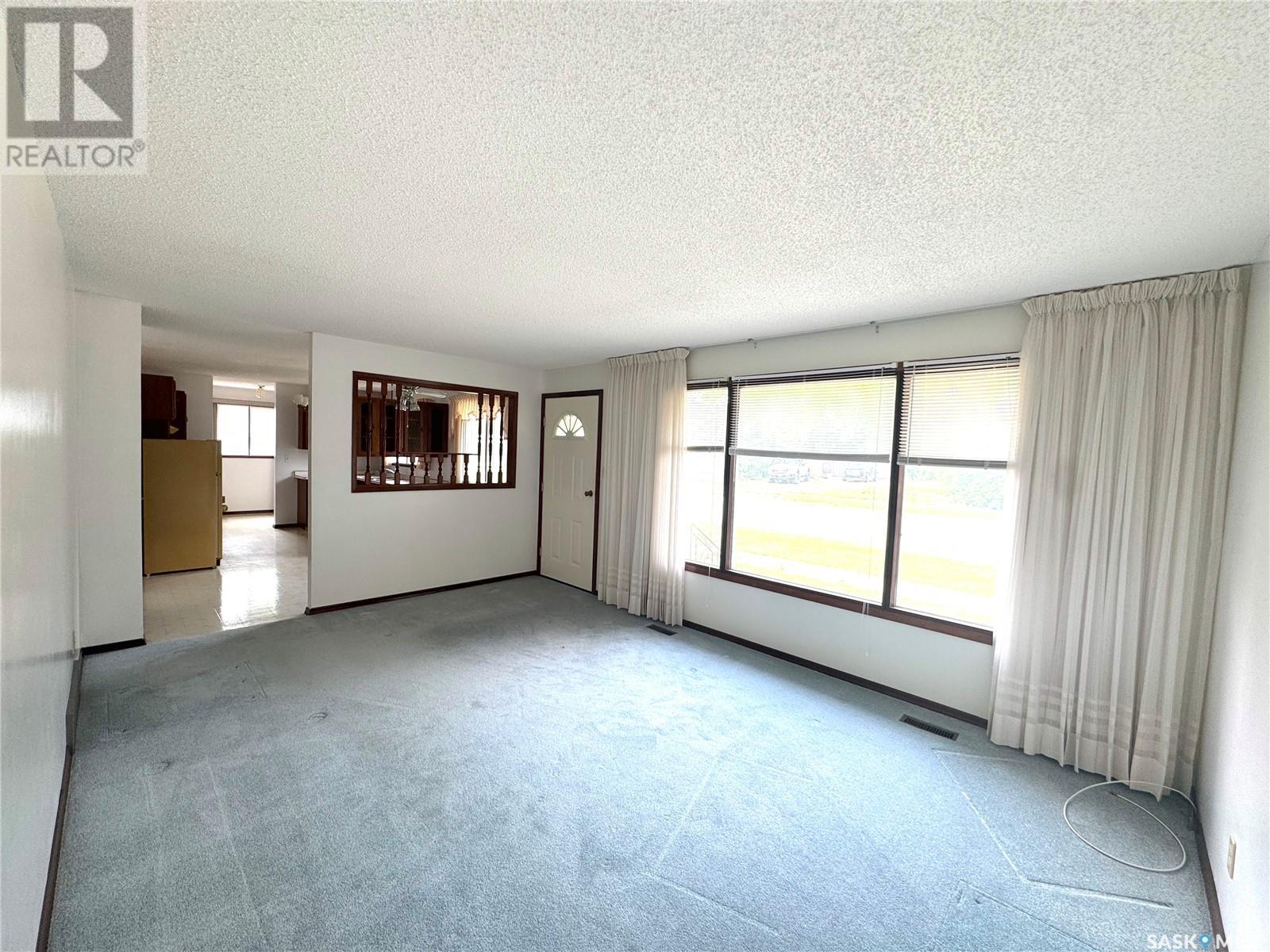 215 1st Avenue W, Hafford, Saskatchewan  S0J 1A0 - Photo 14 - SK009246