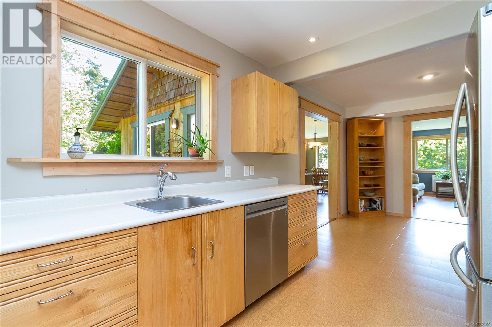 1537 Kalani Rd, Errington, British Columbia  V0R 1V0 - Photo 5 - 1002965
