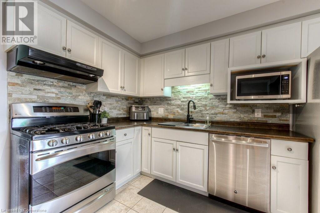 499 Rosemeadow Crescent, Waterloo, Ontario  N2T 2A3 - Photo 11 - 40740601