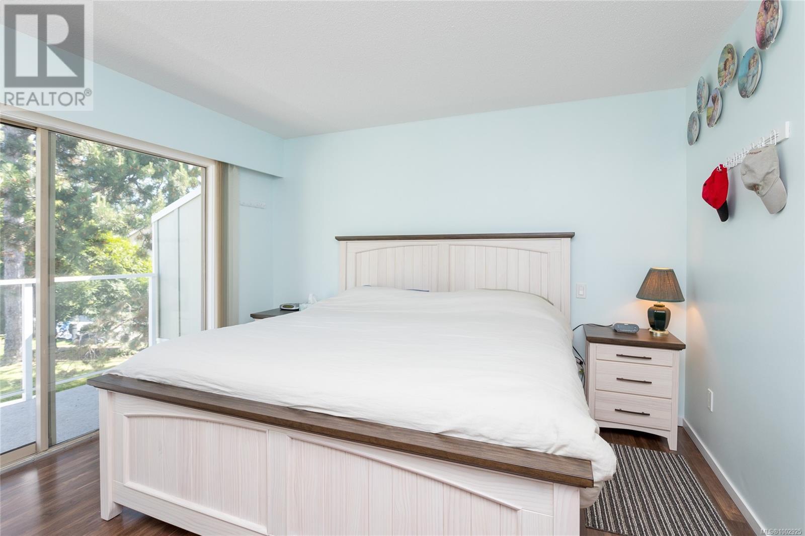 7 2020 White Birch Rd, Sidney, British Columbia  V8L 2R1 - Photo 13 - 1002925