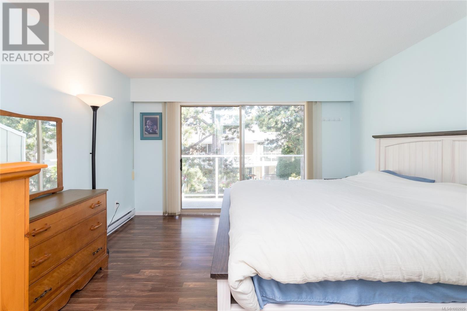 7 2020 White Birch Rd, Sidney, British Columbia  V8L 2R1 - Photo 14 - 1002925