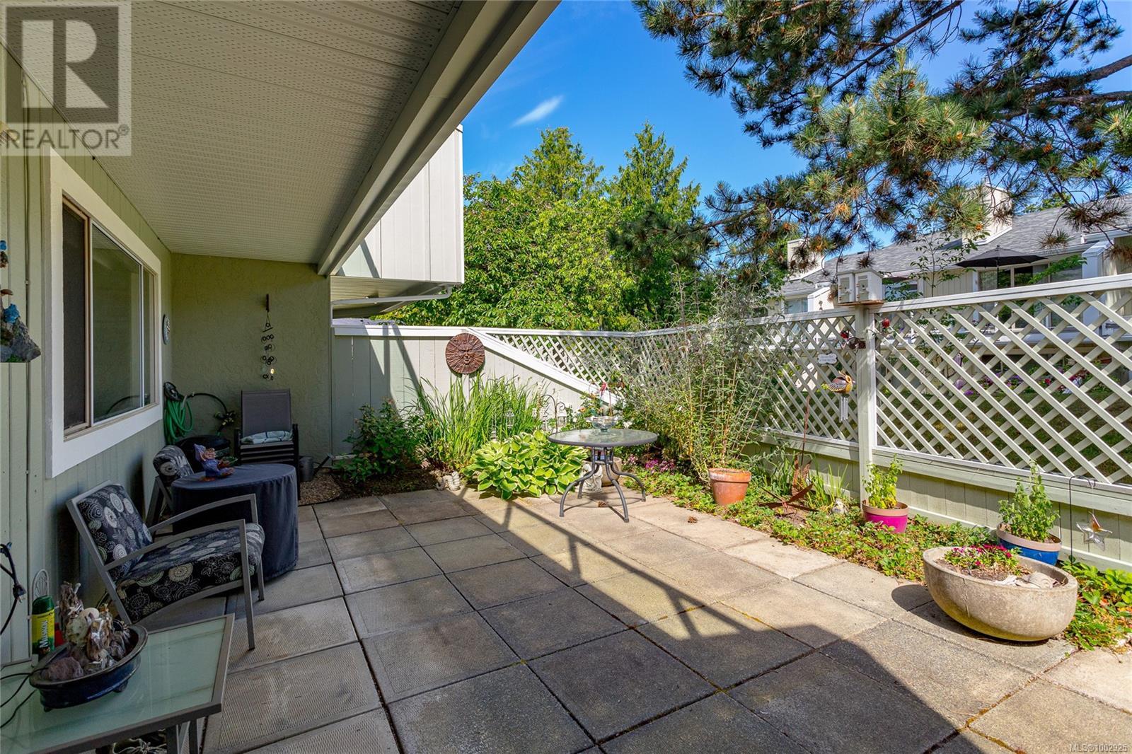 7 2020 White Birch Rd, Sidney, British Columbia  V8L 2R1 - Photo 25 - 1002925