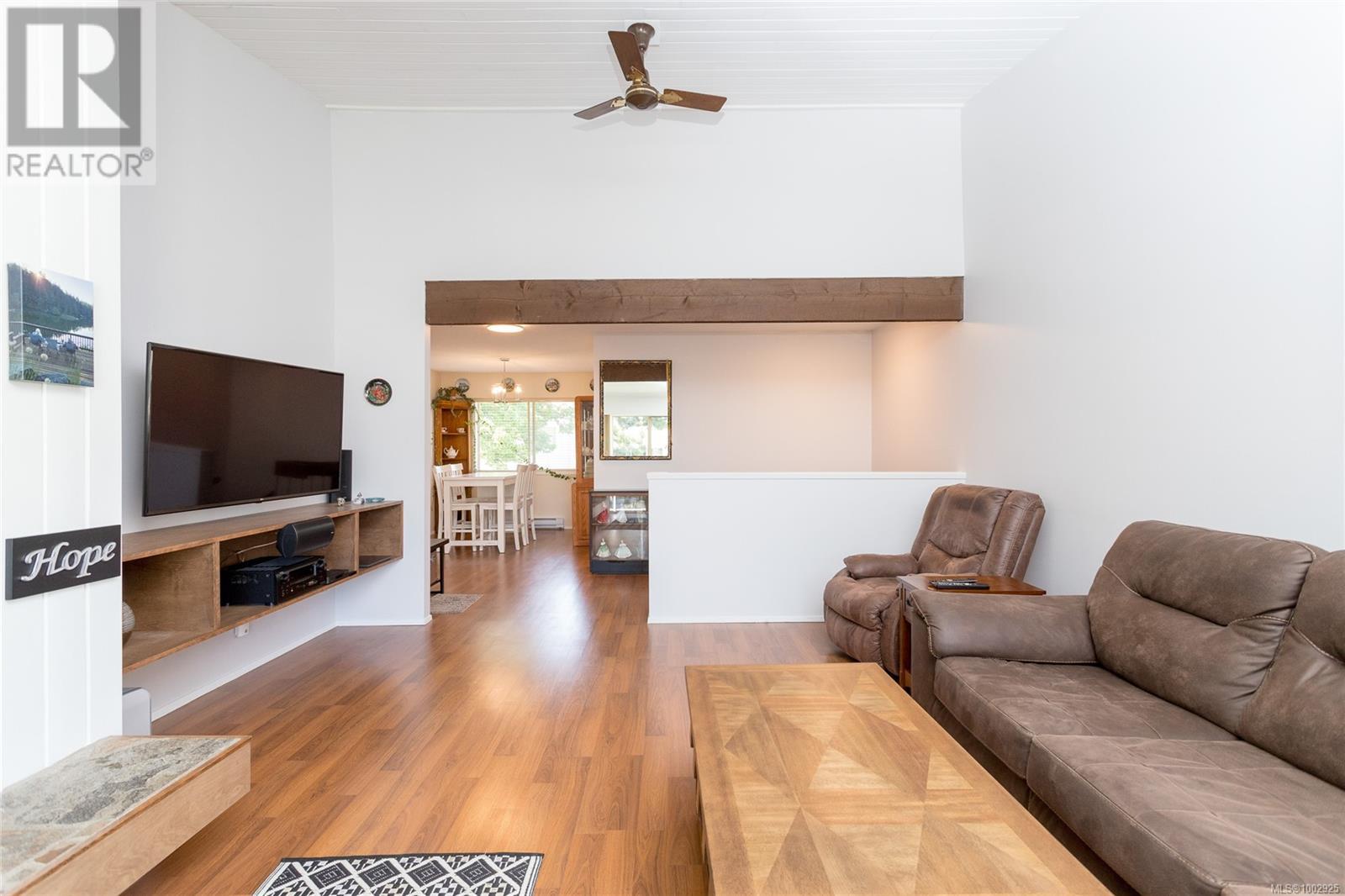 7 2020 White Birch Rd, Sidney, British Columbia  V8L 2R1 - Photo 8 - 1002925