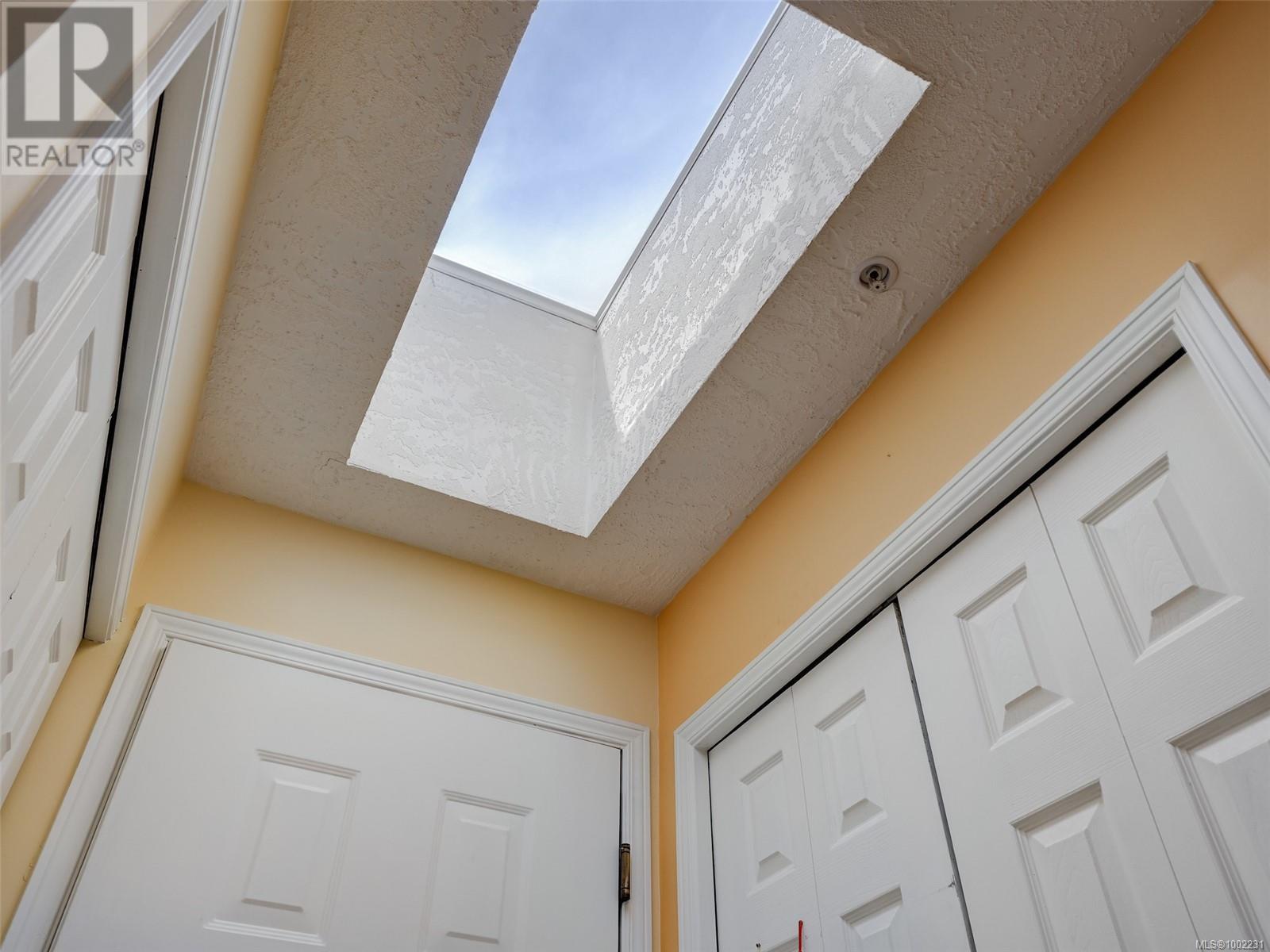 402 649 Bay St, Victoria, British Columbia  V8T 5H8 - Photo 21 - 1002231