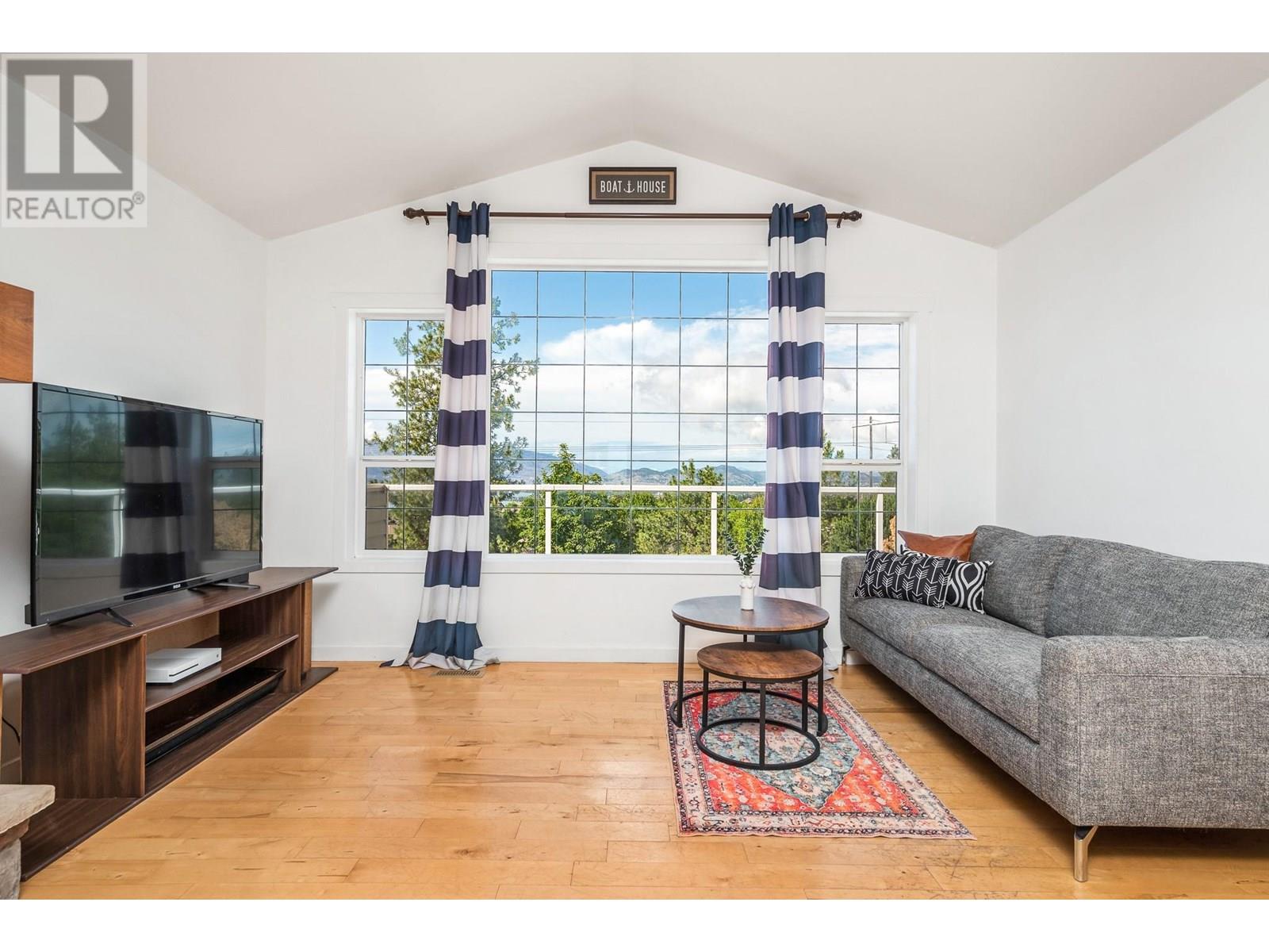 4979 Windsong Crescent, Kelowna, British Columbia  V1W 5C4 - Photo 8 - 10351834