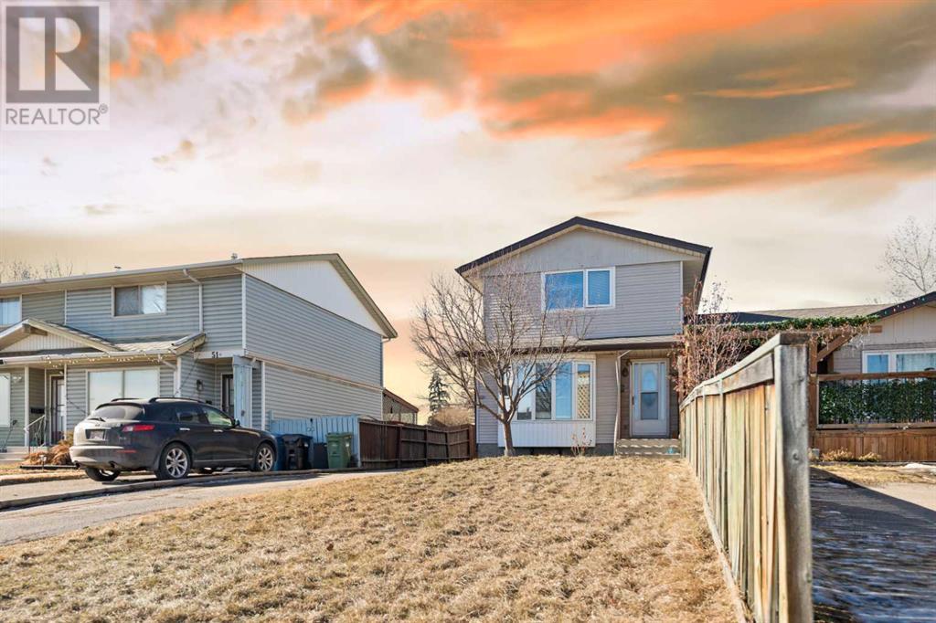 Property at 49A Fonda Green SE image 3