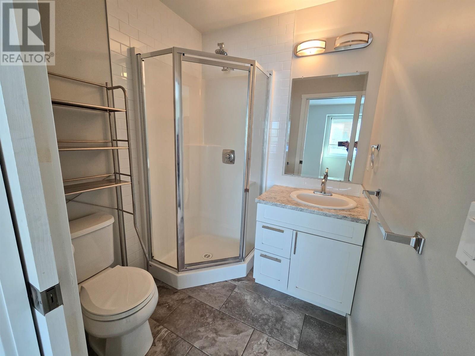 9026 74 Street, Fort St. John, British Columbia  V1J 0N7 - Photo 9 - R3014464