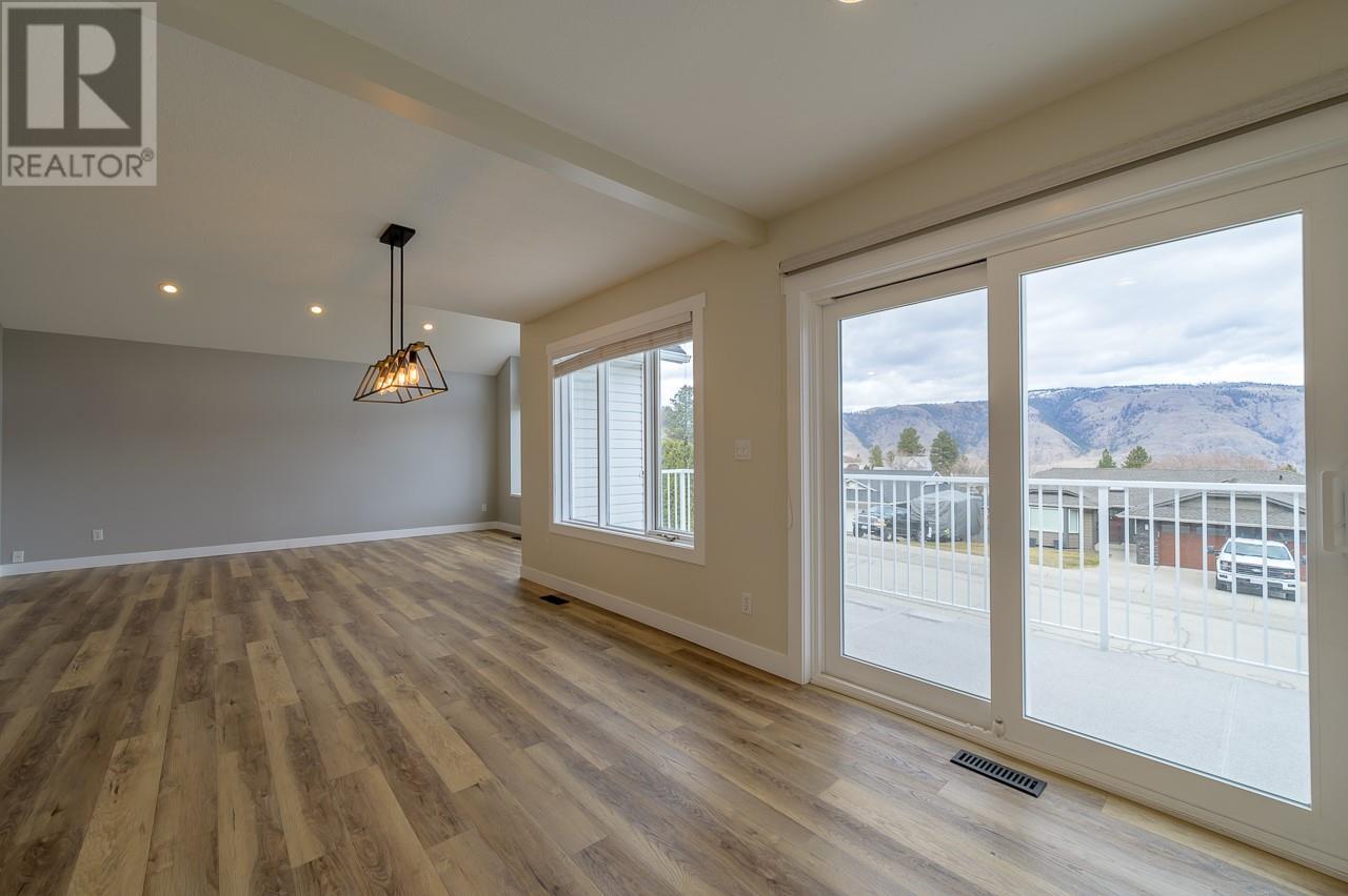 2759 Qu'appelle Boulevard, Kamloops, British Columbia  V2E 2J9 - Photo 14 - 10345077