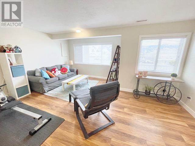 2759 Qu'appelle Boulevard, Kamloops, British Columbia  V2E 2J9 - Photo 28 - 10345077