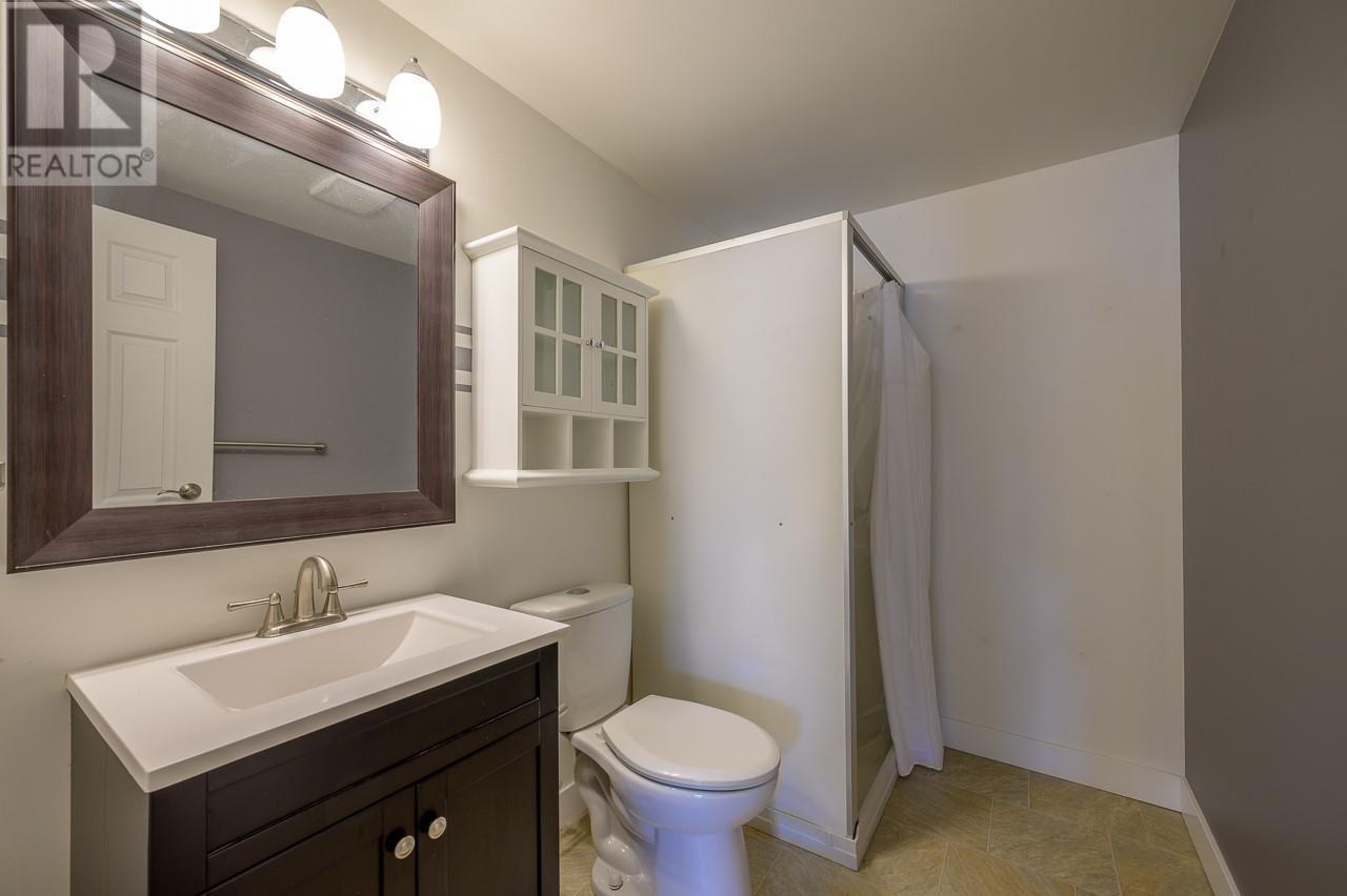 2759 Qu'appelle Boulevard, Kamloops, British Columbia  V2E 2J9 - Photo 32 - 10345077