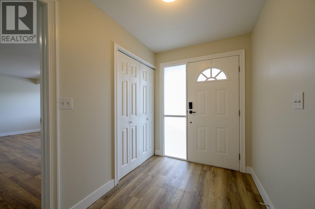 2759 Qu'appelle Boulevard, Kamloops, British Columbia  V2E 2J9 - Photo 7 - 10345077
