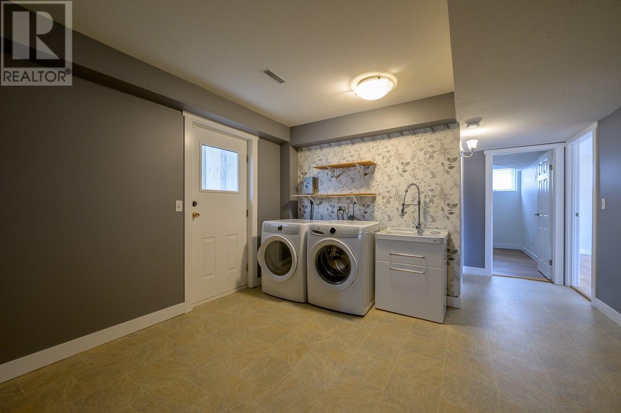 2759 Qu'appelle Boulevard, Kamloops, British Columbia  V2E 2J9 - Photo 27 - 10345077