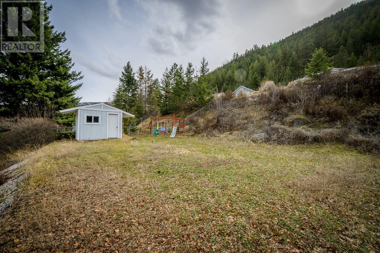 2759 Qu'appelle Boulevard, Kamloops, British Columbia  V2E 2J9 - Photo 37 - 10345077