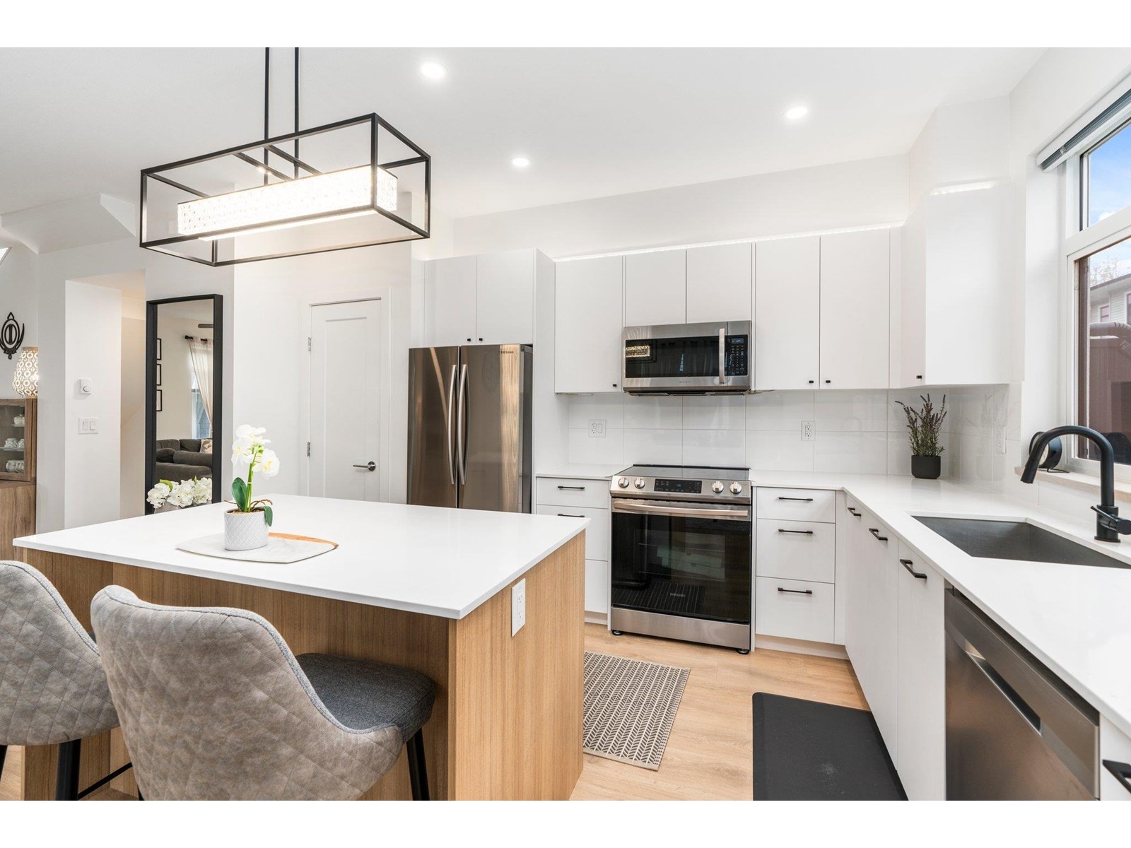 41 15235 Sitka Drive, Surrey, British Columbia  V3S 0A9 - Photo 6 - R3014326