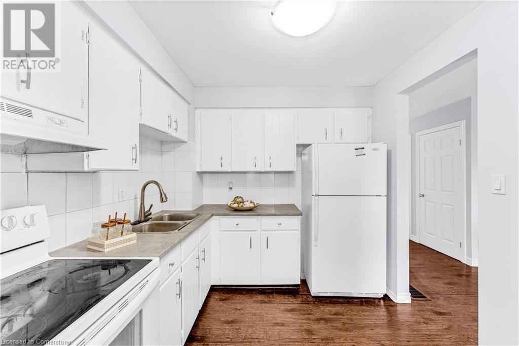 51 Paulander Drive Unit# 61, Kitchener, Ontario  N2M 5E5 - Photo 14 - 40740663
