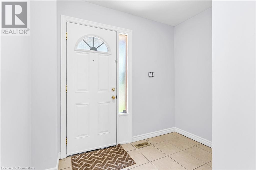 51 Paulander Drive Unit# 61, Kitchener, Ontario  N2M 5E5 - Photo 8 - 40740663